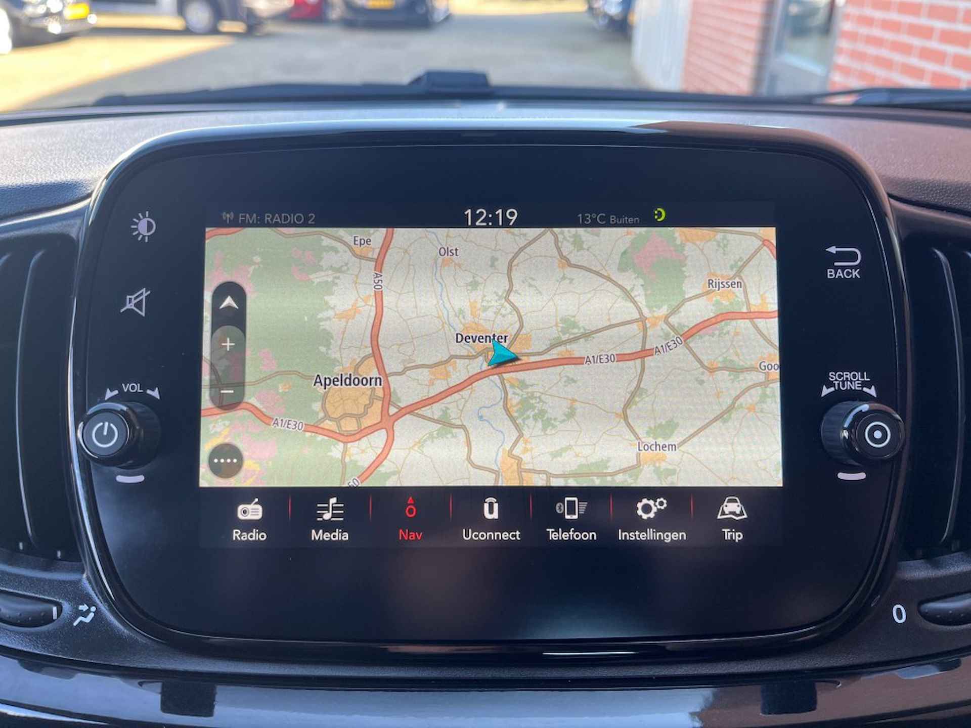 FIAT 500c 1.2 LOUNGE / CARPLAY / NAVI / CLIMA / CRUISE / PDC - 12/27