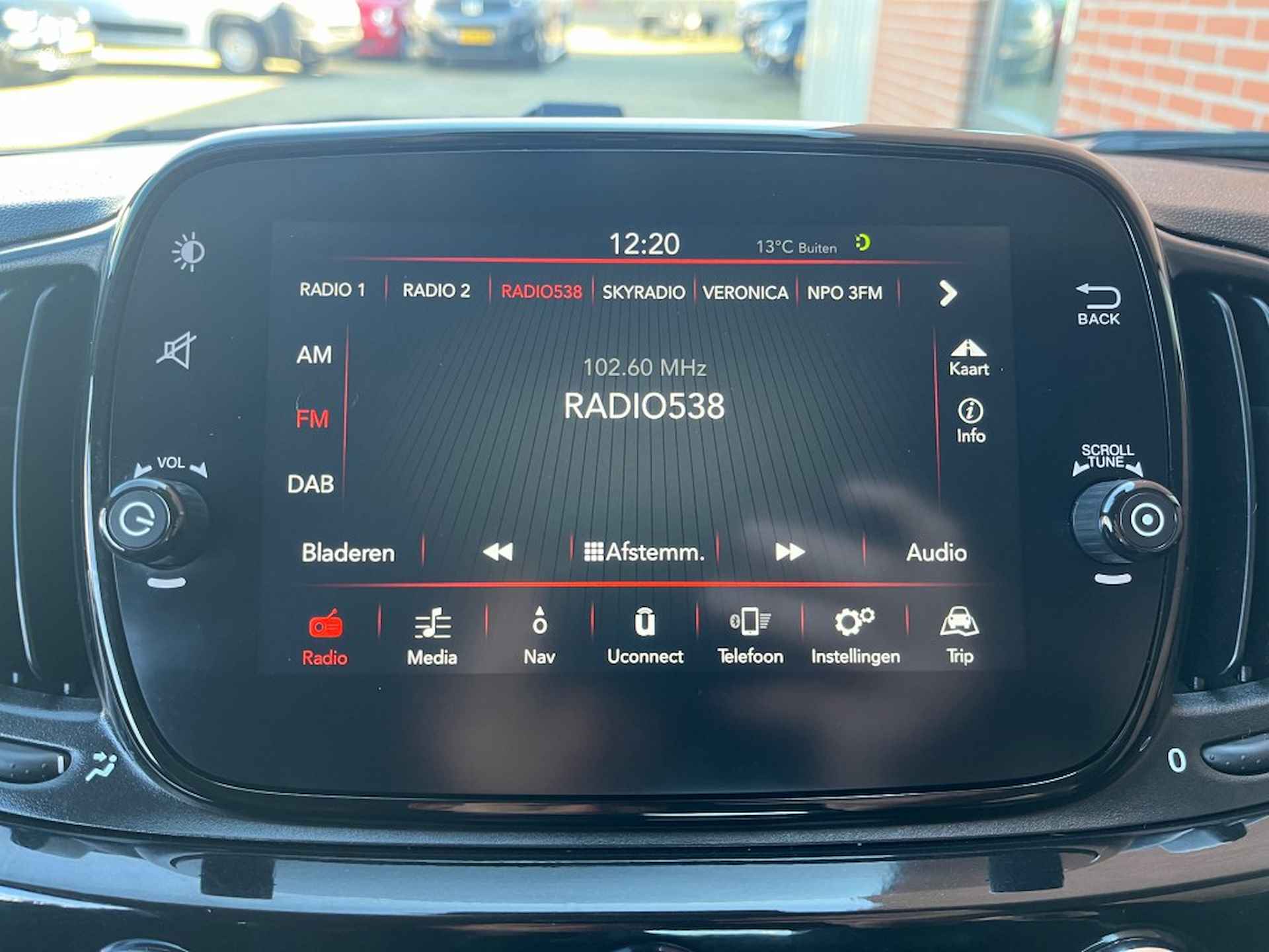 FIAT 500c 1.2 LOUNGE / CARPLAY / NAVI / CLIMA / CRUISE / PDC - 14/27