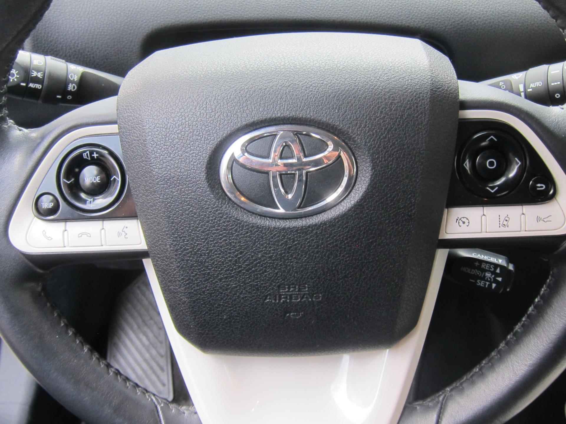 Toyota Prius 1.8 Executive Trekhaak Rijklaar Bovaggarantie - 28/36