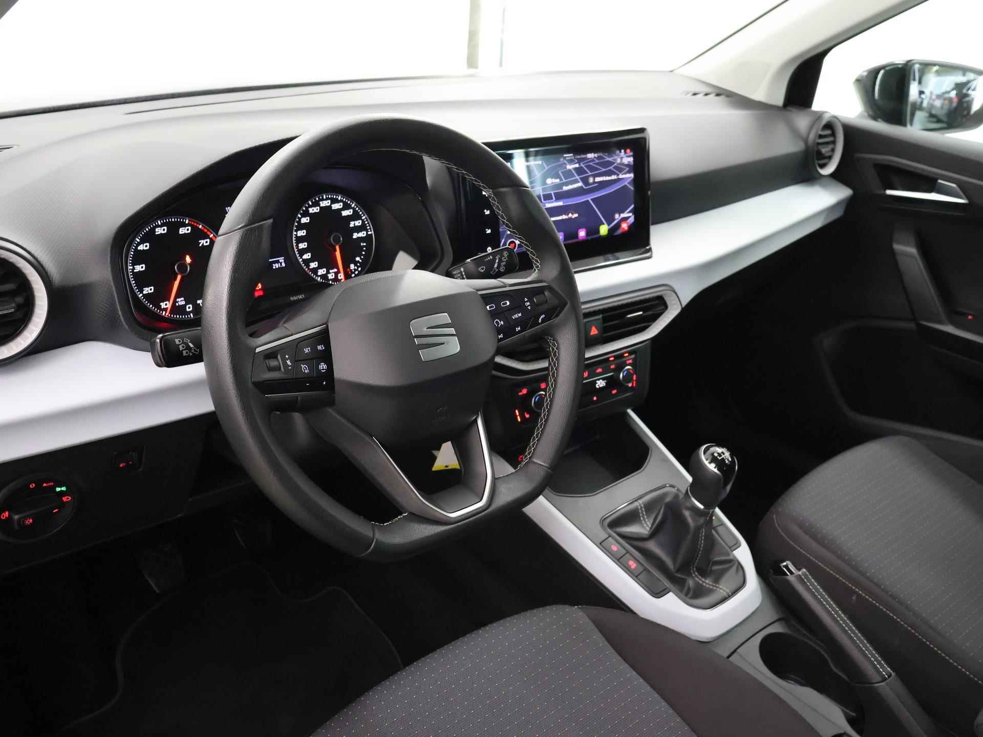 SEAT Arona 1.0 TSI Style | Navigatie | Camera | ClimateControle | Stoelverwarming | PrivacyGlass | Apple Carplay | CruiseControl | PDC | - 8/41