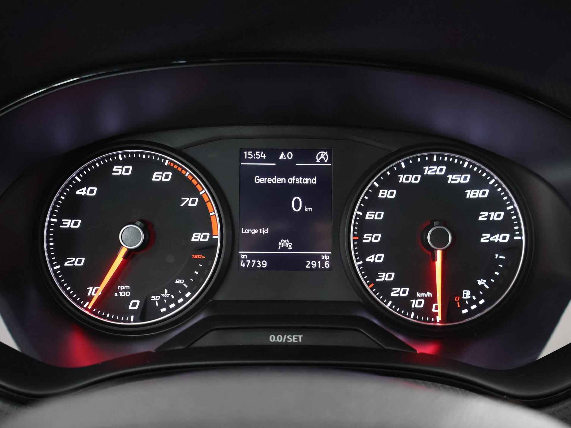 SEAT Arona 1.0 TSI Style | Navigatie | Camera | ClimateControle | Stoelverwarming | PrivacyGlass | Apple Carplay | CruiseControl | PDC | - 13/41