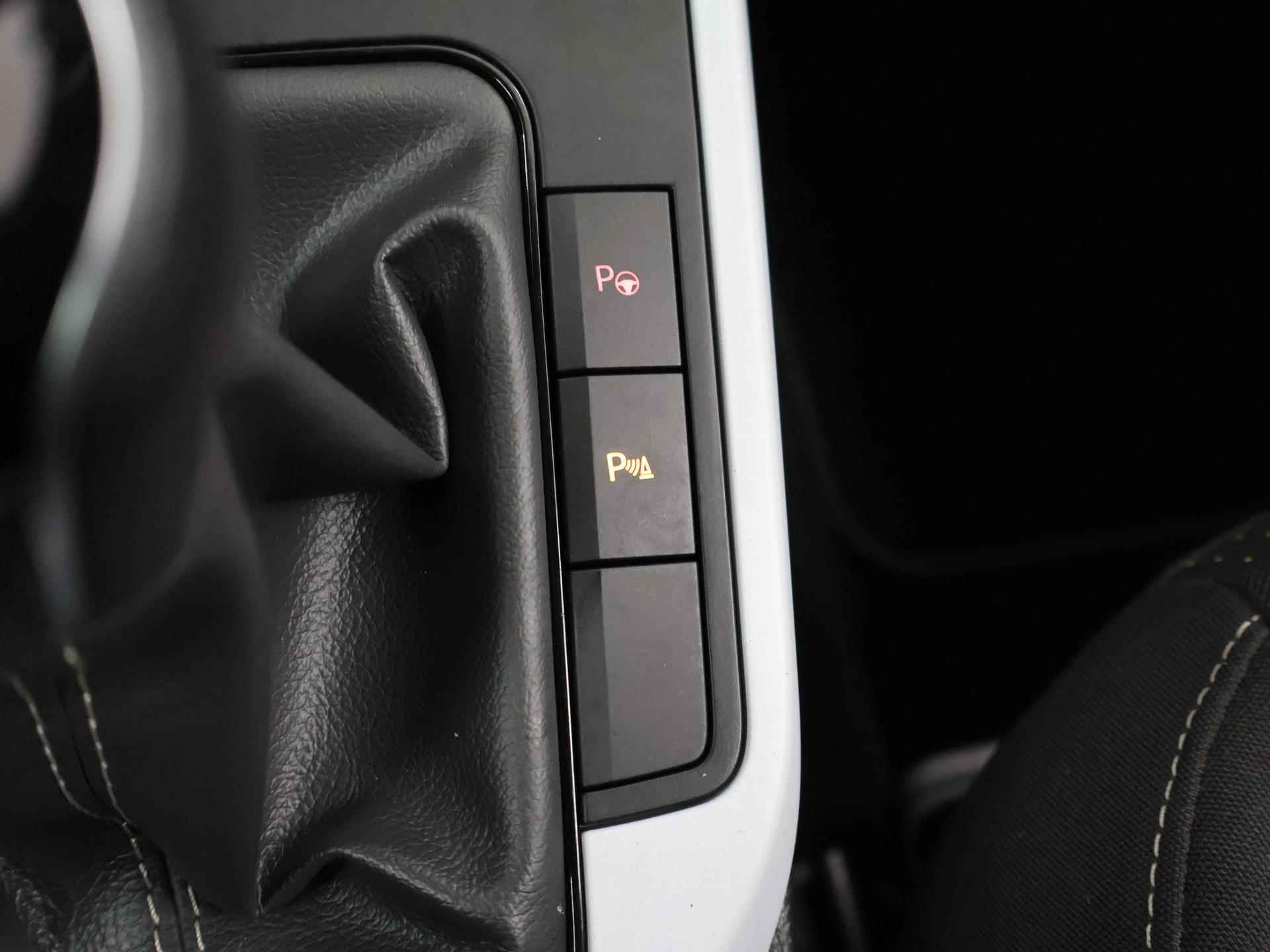 SEAT Arona 1.0 TSI Style | Navigatie | Camera | ClimateControle | Stoelverwarming | PrivacyGlass | Apple Carplay | CruiseControl | PDC | - 27/41