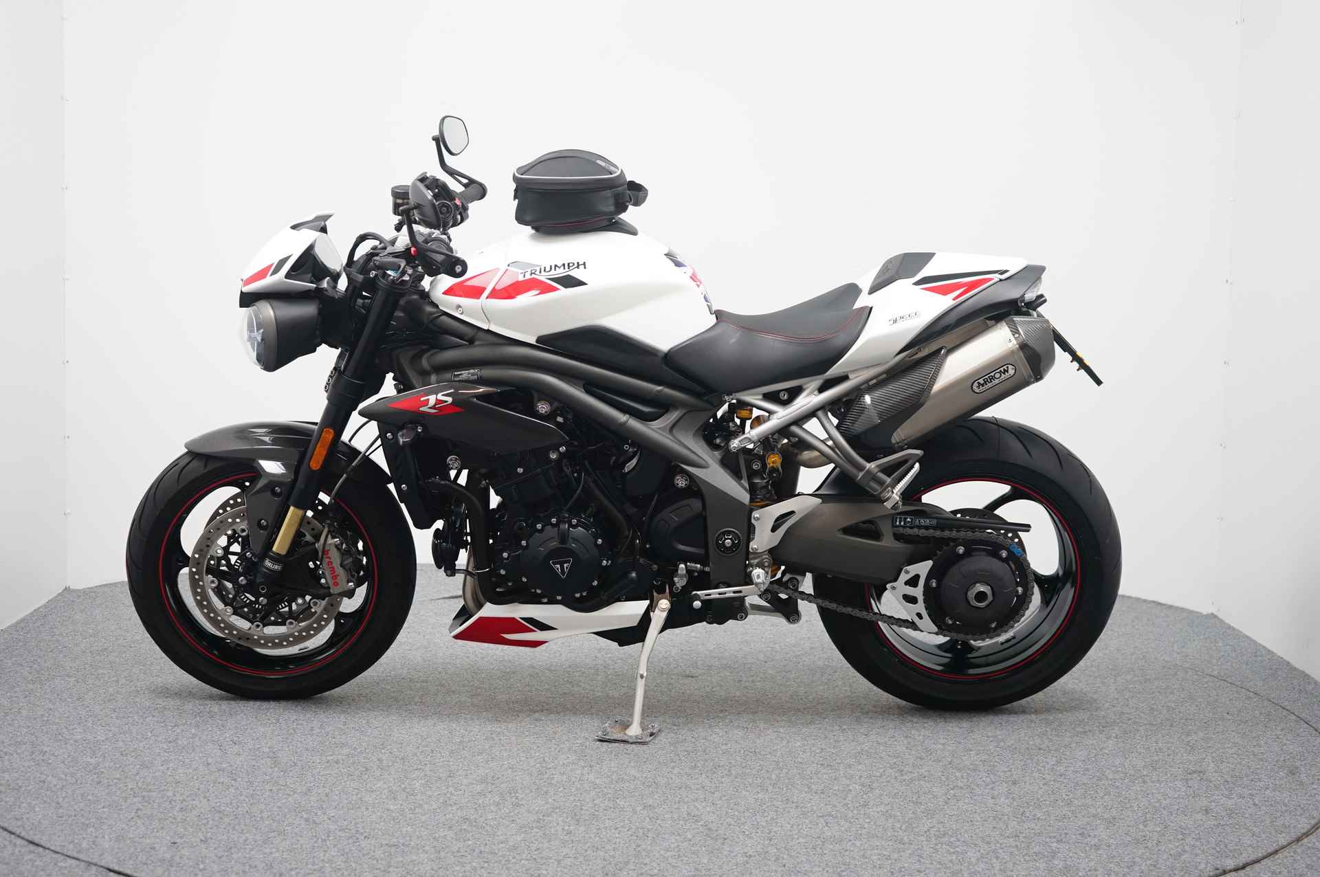 Triumph SPEED TRIPLE RS - 5/27