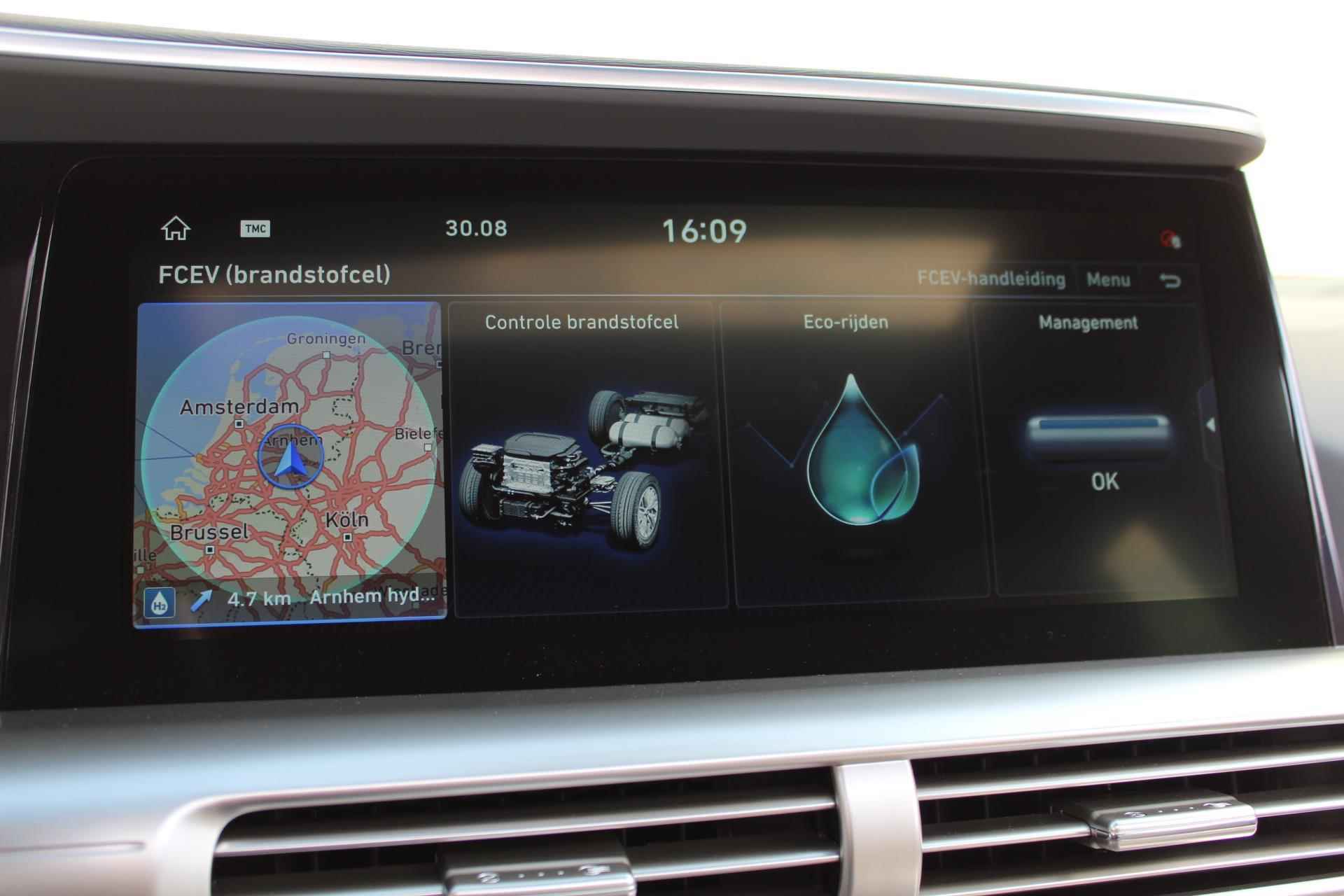 Hyundai NEXO FCEV Plus Pack | Automaat | Climate & Cruise Control | Navi | Schuif & Kanteldak | Stoelverw & Ventilatie | Waterstof | 12% Bijtelling | - 14/55