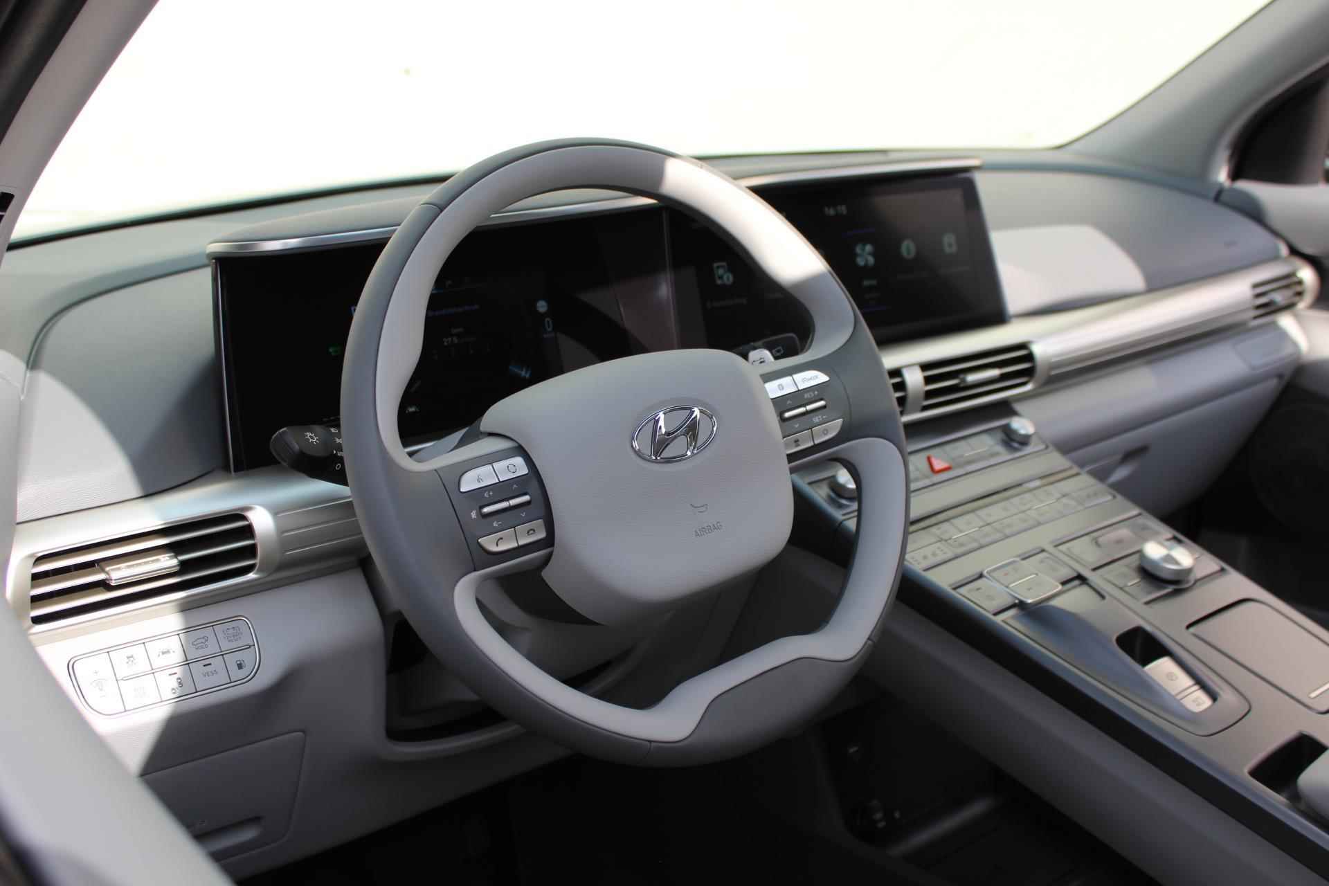 Hyundai NEXO FCEV Plus Pack | Automaat | Climate & Cruise Control | Navi | Schuif & Kanteldak | Stoelverw & Ventilatie | Waterstof | 12% Bijtelling | - 49/55