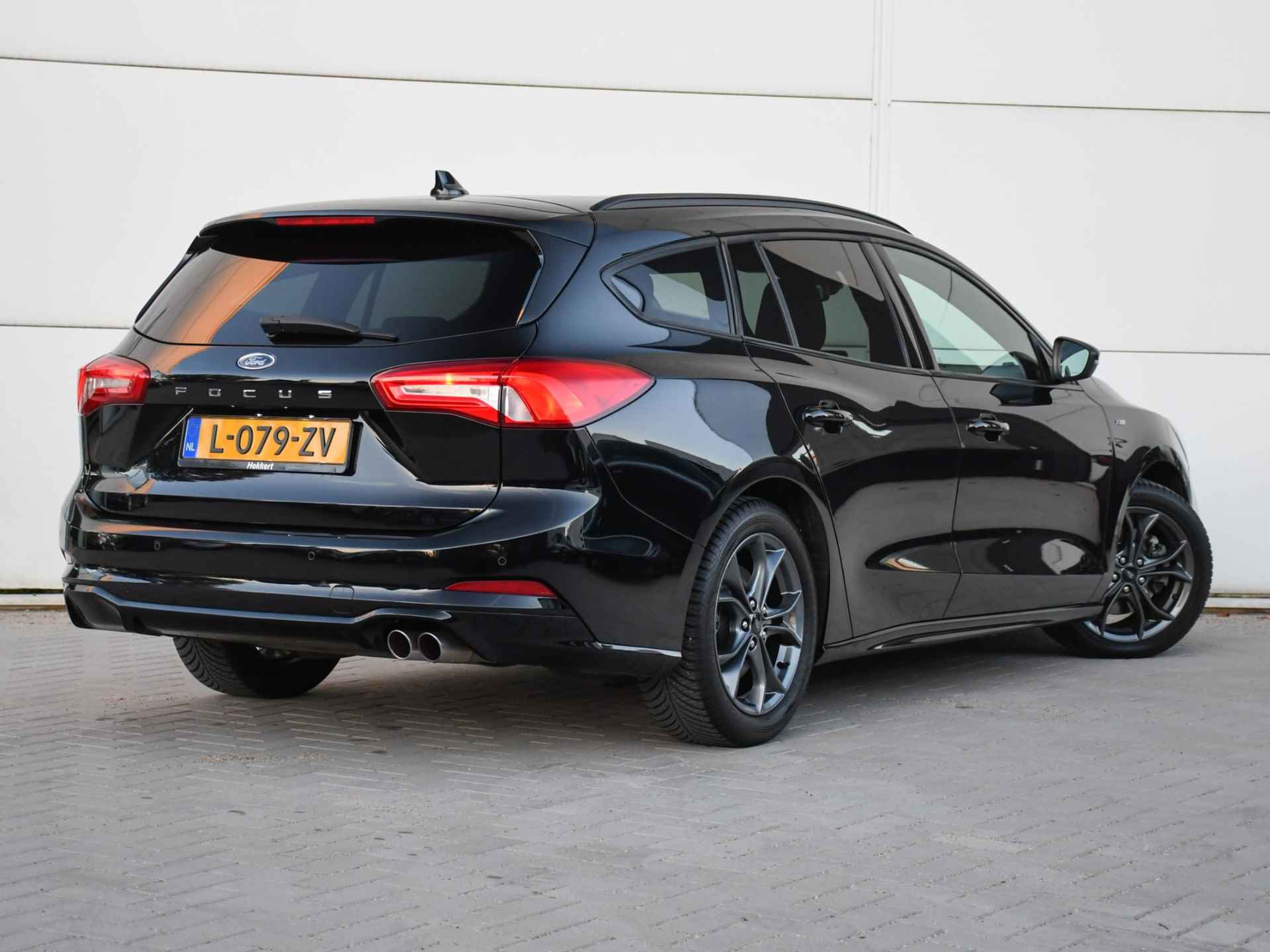 Ford Focus Wagon Titanium Business 1.0 EcoBoost 125pk 17''LM | PDC | ADAPT. CRUISE | NAVI | APPLE-CARPLAY | LANE KEEPING AID - 4/30