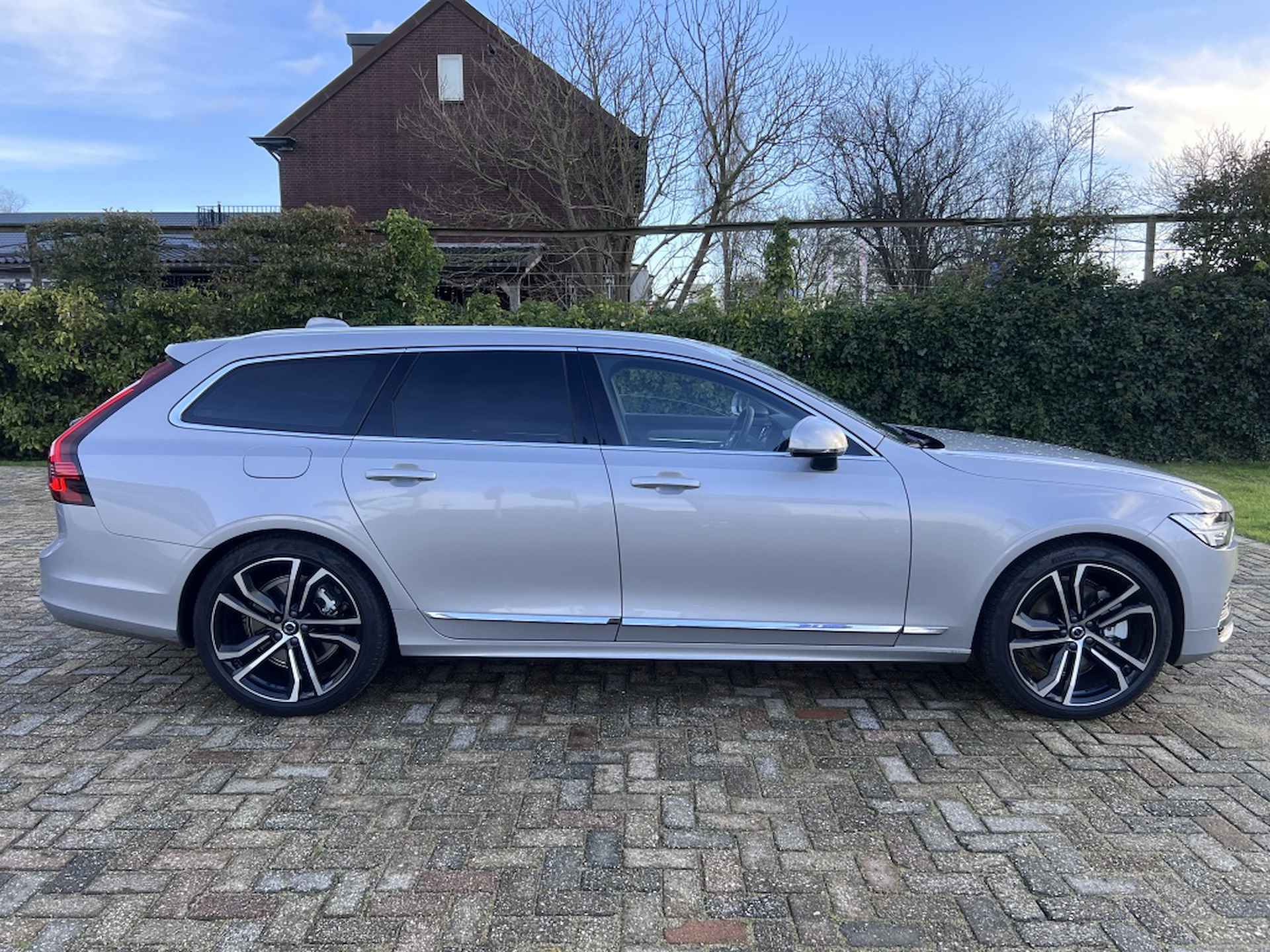 Volvo V90 2.0 T6 AWD + Bright | Schuif-/Kanteldak | Demo deal | 20" LMV - 6/20