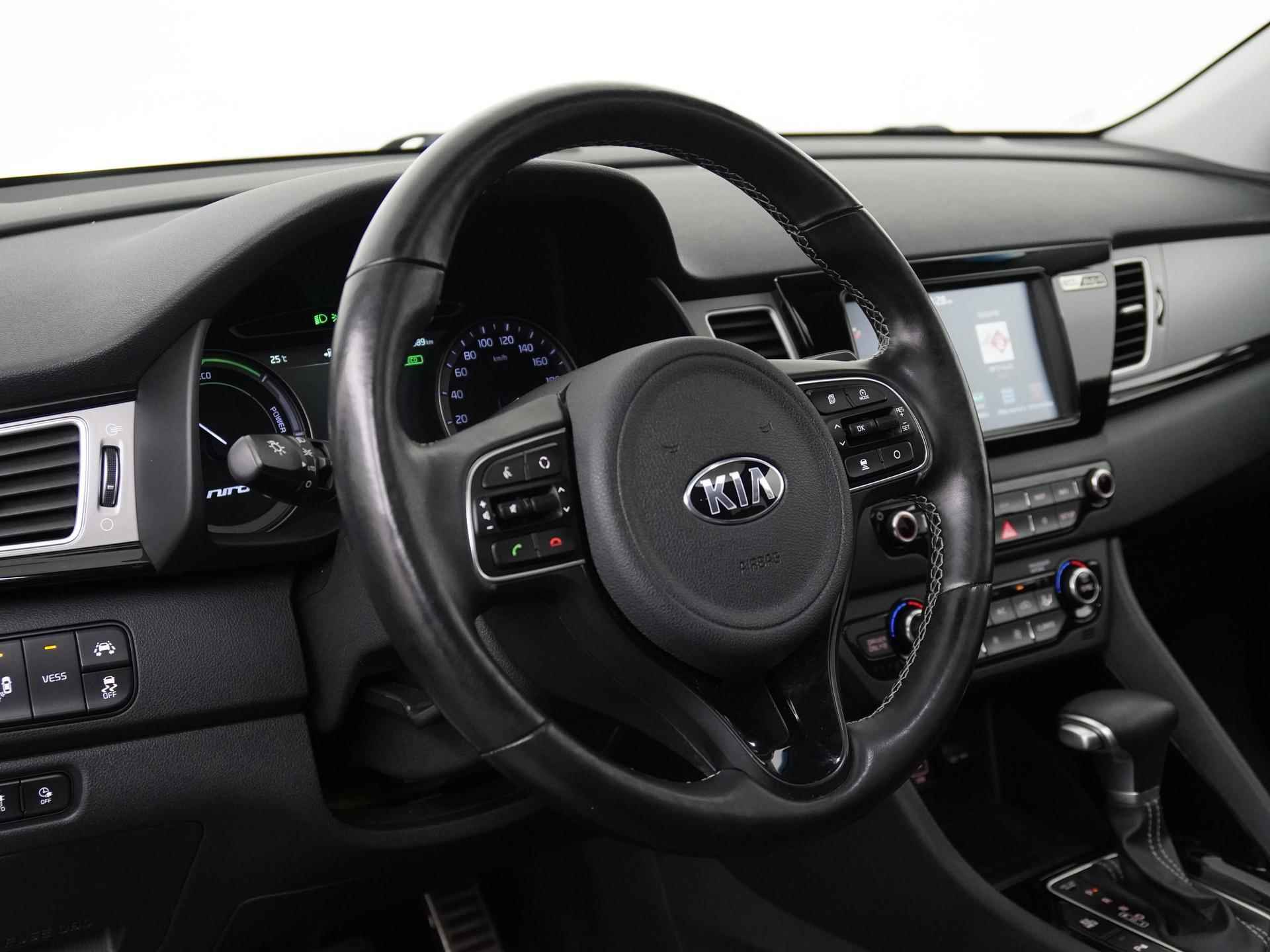 Kia Niro 1.6 GDi PHEV BusinessLine | Panoramadak | Adapt. Cruise | Camera | JBL | Zondag Open! - 33/41