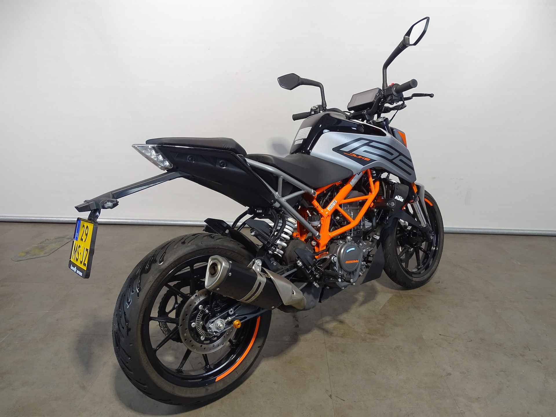 KTM 125 DUKE - 8/8