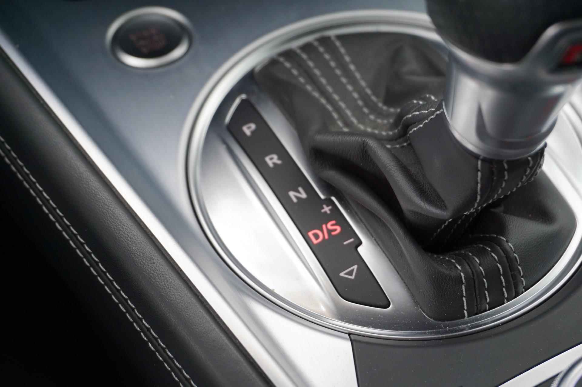 Audi TT Roadster 40 TFSI 197pk Proline S Competition | Keyless | Nekverwarming | Bang&Olufsen | 20" Velgen - 25/39