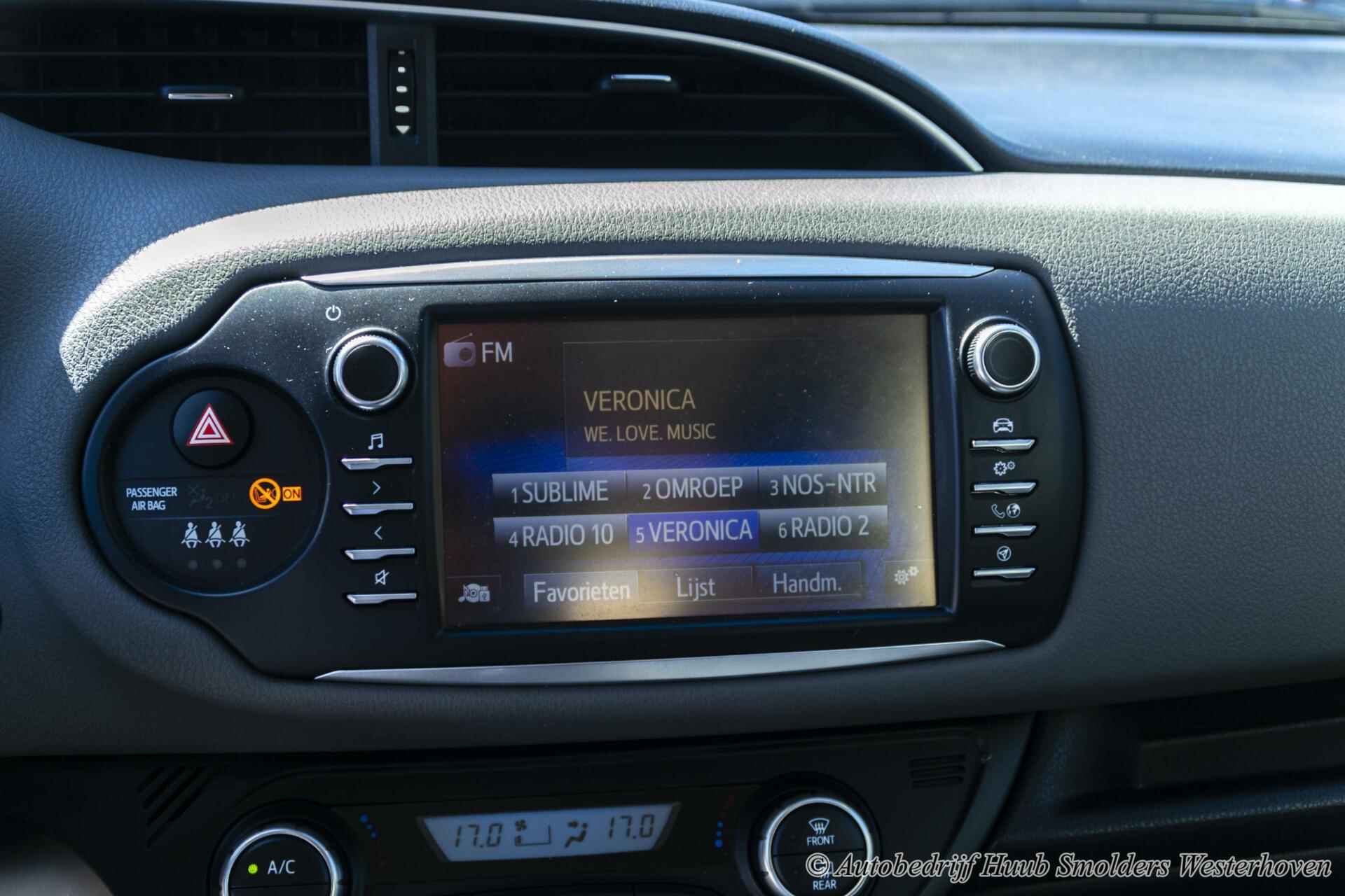 Toyota Yaris 1.0 VVT-i Aspiration met navigatie - 34/53
