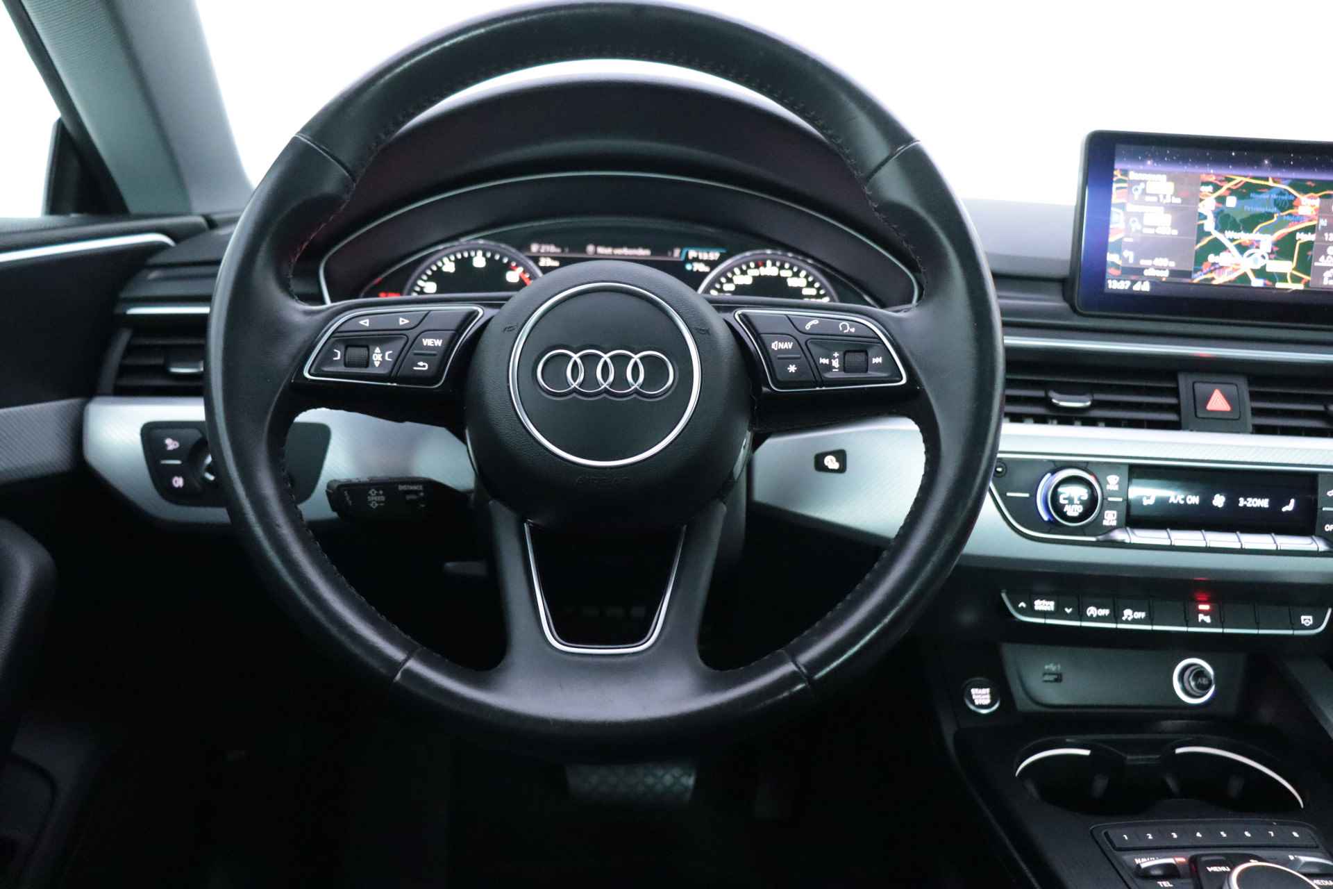 Audi A5 Sportback 40TFSI 190Pk S-Tr SPORT DESIGN FULL LED/NAVI/LEDER/SPORTSTOELEN/ADAPTIVE CRUISE/CLIMA/LMV 18'' - 18/26