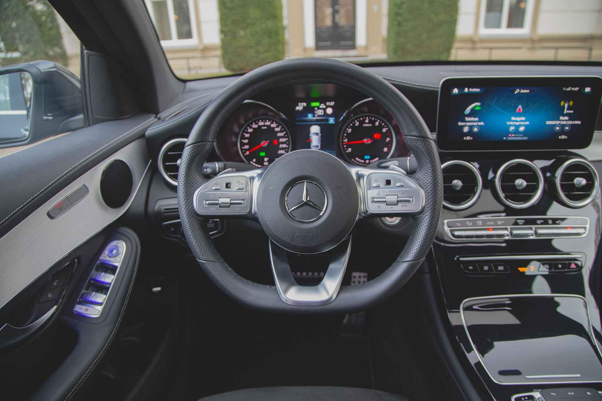 Mercedes-Benz GLC-klasse Coupé 300 4MATIC AMG Pano | 360 Cam | ACC | HUD | Dodehoeksens - 19/55