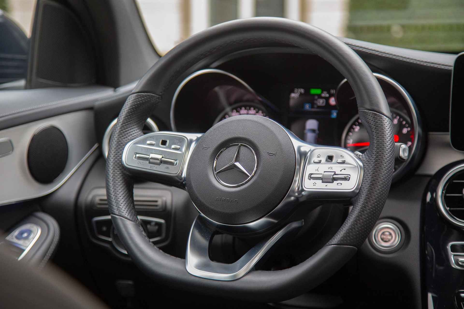 Mercedes-Benz GLC-klasse Coupé 300 4MATIC AMG Pano | 360 Cam | ACC | HUD | Dodehoeksens - 39/55