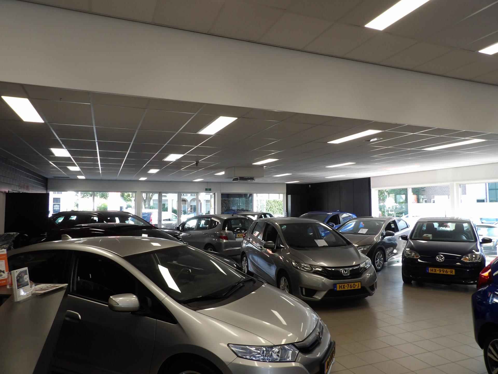 Honda Civic 1.5 i-VTEC Executive//LEER //NAVIGATIE/OPENDAK//VOLLEDIG ONDERHOUD - 25/29