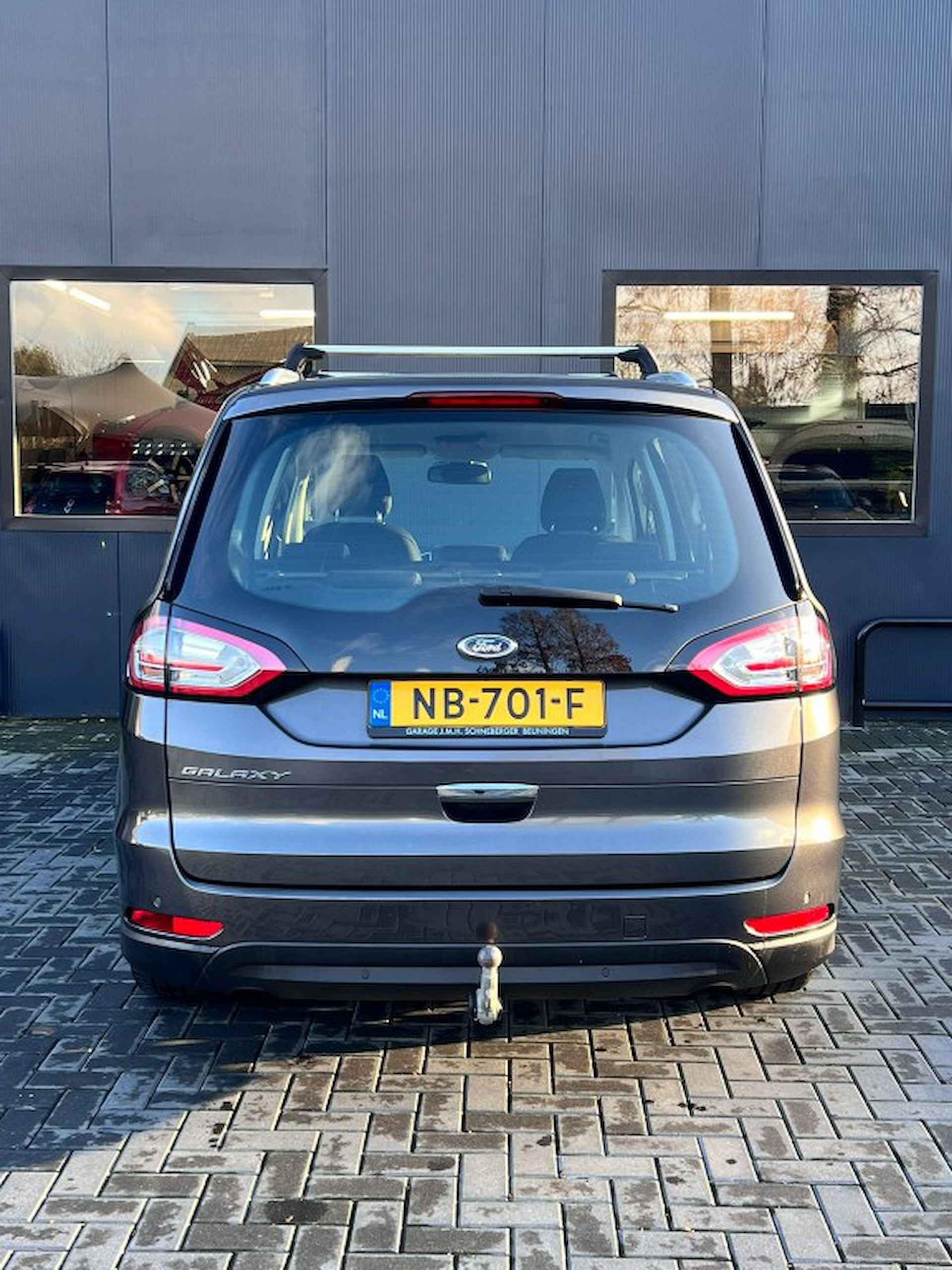 FORD Galaxy 1.5 Titanium 160pk 7 pers. / Trekhaak, Cruise, Navi, Pdc - 4/23