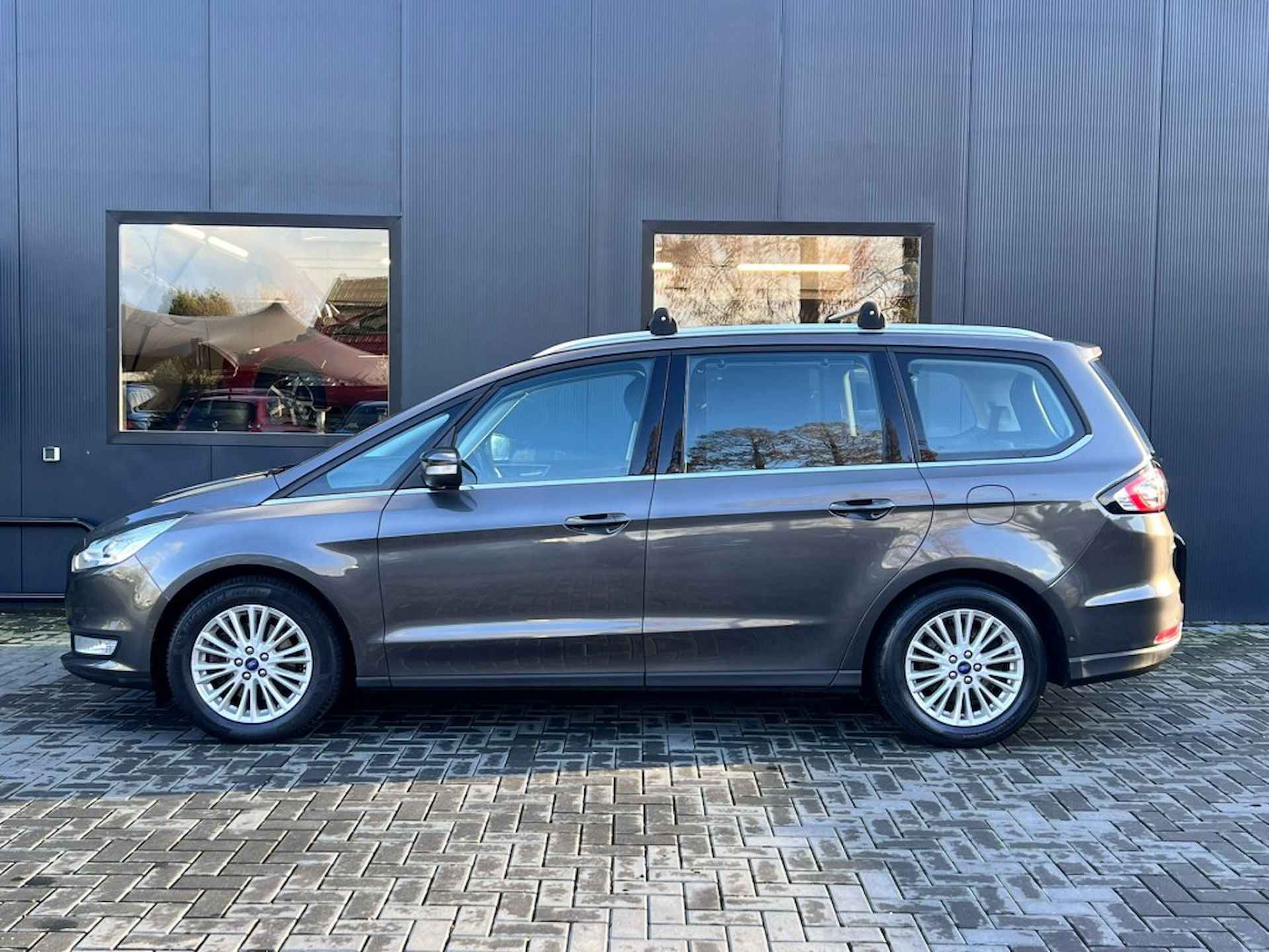 FORD Galaxy 1.5 Titanium 160pk 7 pers. / Trekhaak, Cruise, Navi, Pdc - 5/23