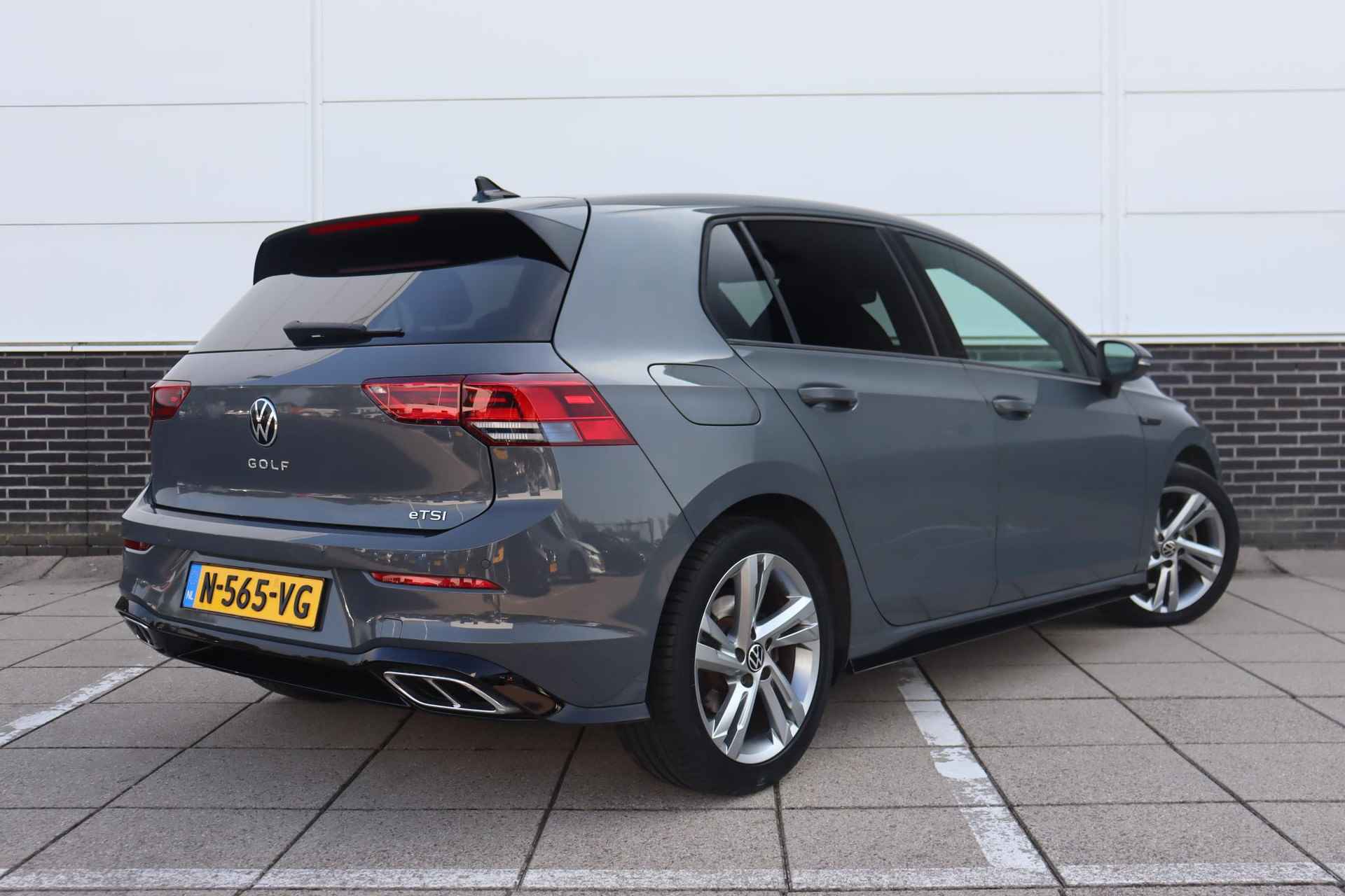 Volkswagen Golf 1.5 eTSI R-Line Business *150pk Automaat * Navi * Stuur/Stoelverwarming * - 5/43