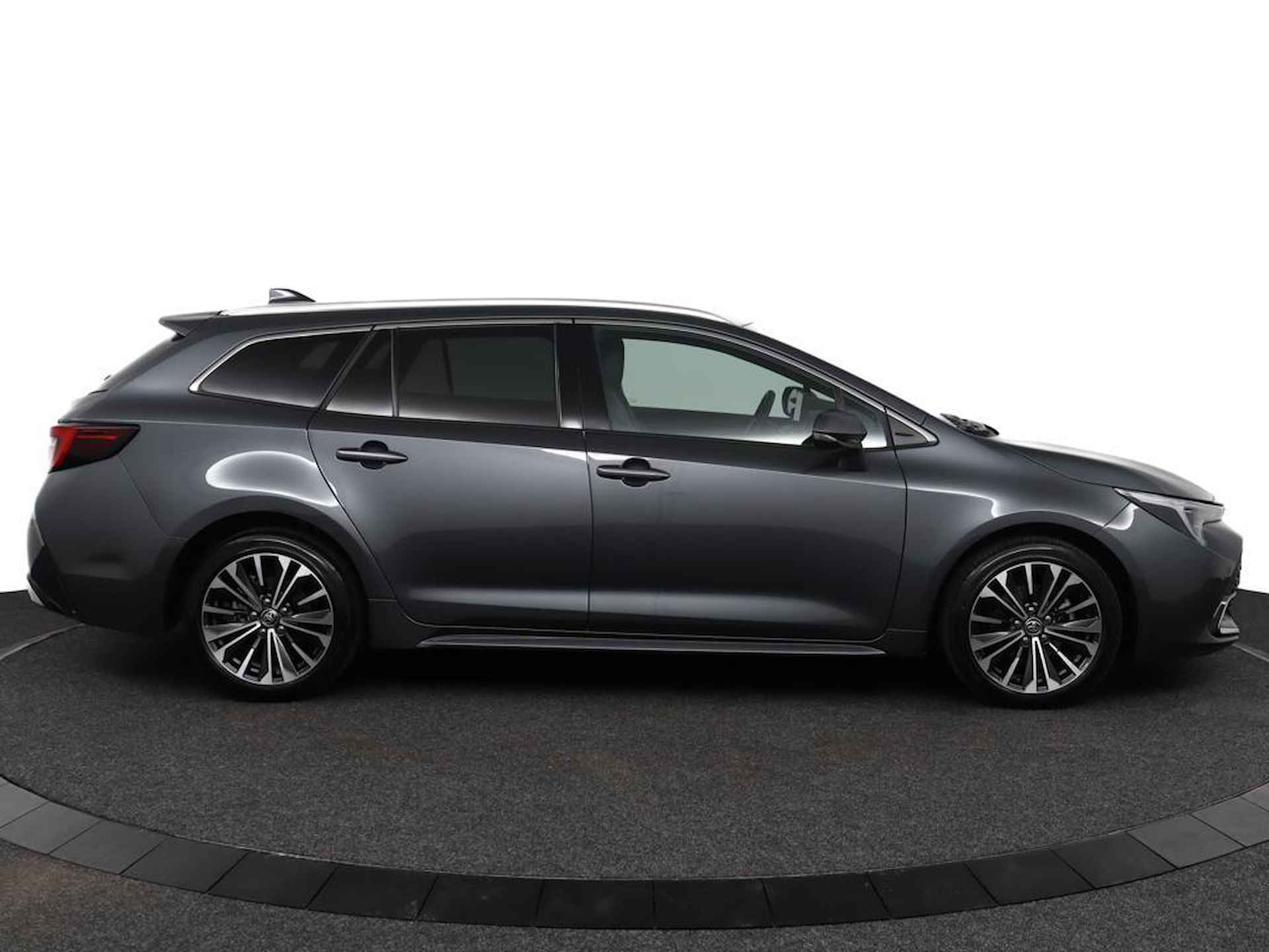 Toyota Corolla Touring Sports 1.8 Hybrid First Edition | Navigatie | Apple carplay & Android auto | - 13/53