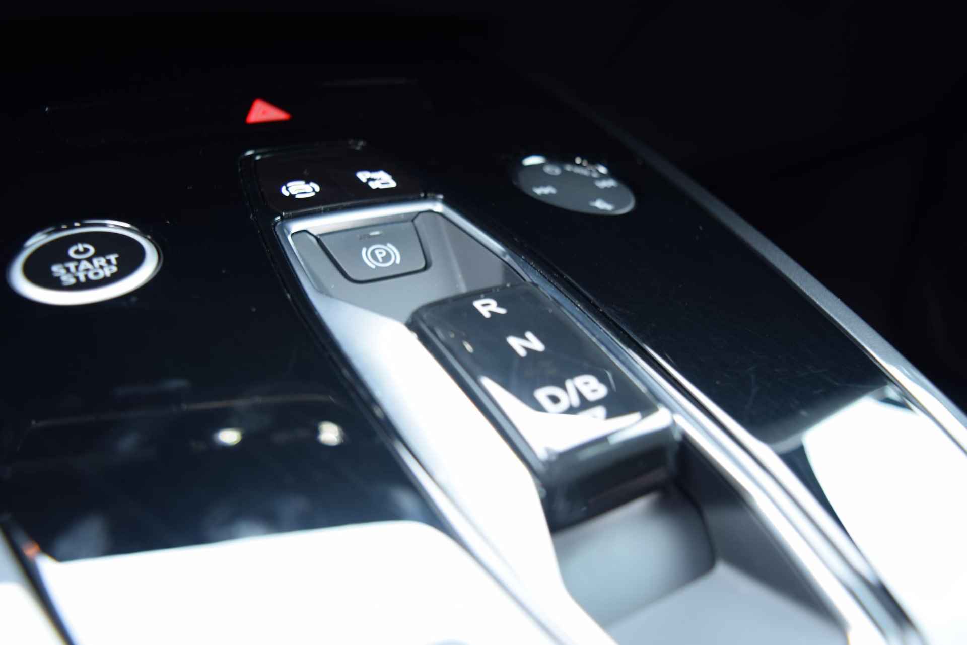 Audi Q4 e-tron 40 S Edition | S Line | achteruitrijcamera | zwart optiek | 20" - 14/20
