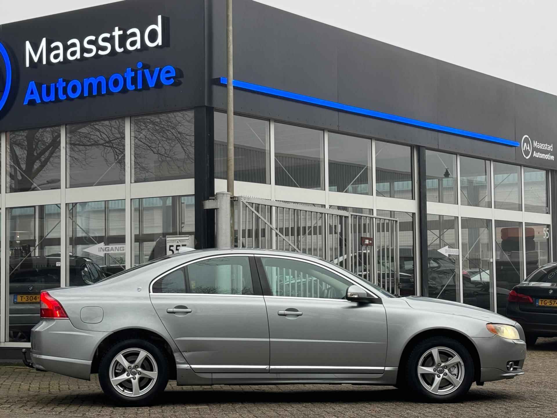 Volvo S80 2.4 D5 Executive Aut Stoel vw Leder Navi Trekhaak Alle boekjes Cruise Export mogelijk - 9/56