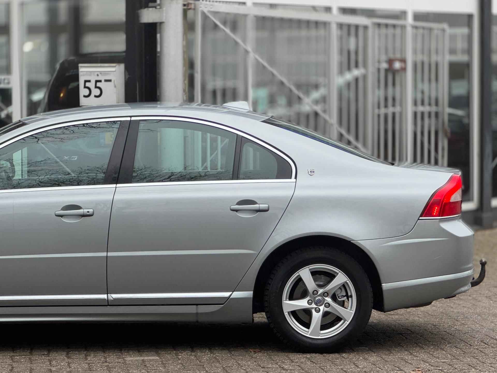 Volvo S80 2.4 D5 Executive Aut Stoel vw Leder Navi Trekhaak Alle boekjes Cruise Export mogelijk - 34/56