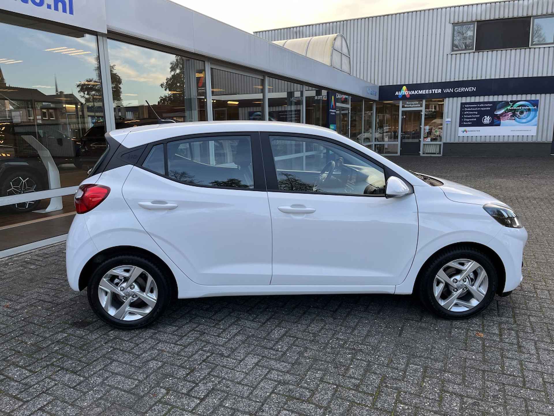 Hyundai i10 1.0 Comfort 5-zits | Airco | Apple Carplay navi - 2/18