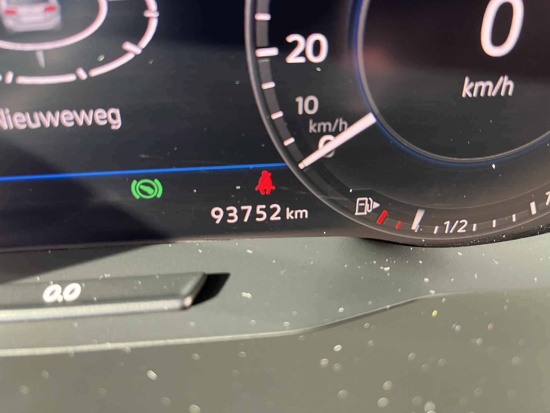 Volkswagen GOLF Variant 1.5 TSI R-Line / AUTOMAAT/ 2X R-LINE/ TREKHAAK/ DIGITAL DASH/ ACC/ DAB/ NAVI/ APP-CONNECT/ PARK. SENSOREN + CAMERA/ CLIMA/ STOELVERWARMING - 7/39