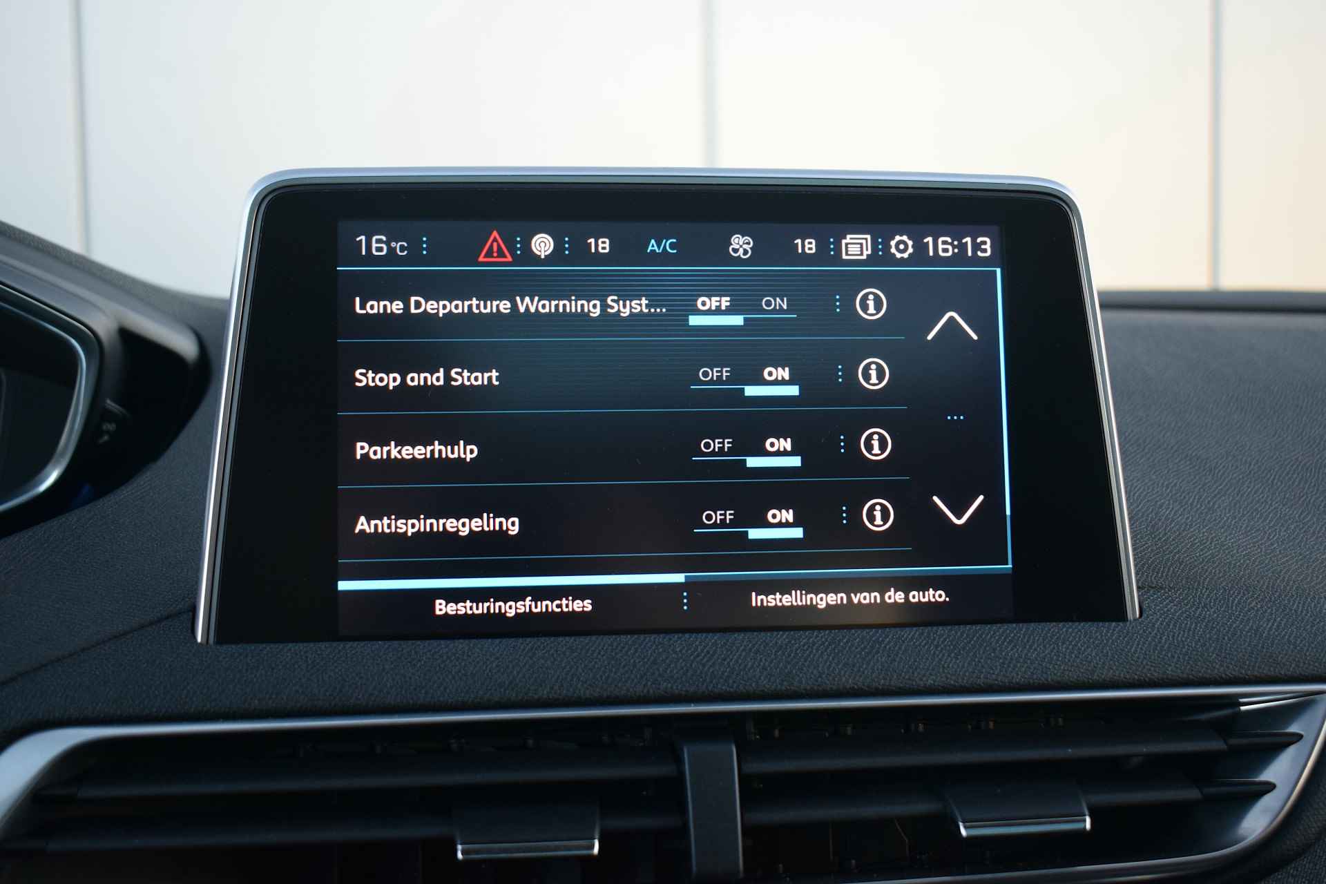 Peugeot 3008 1.2 PureTech Première | Automaat | Trekhaak | Pano | Apple CarPlay - 16/32