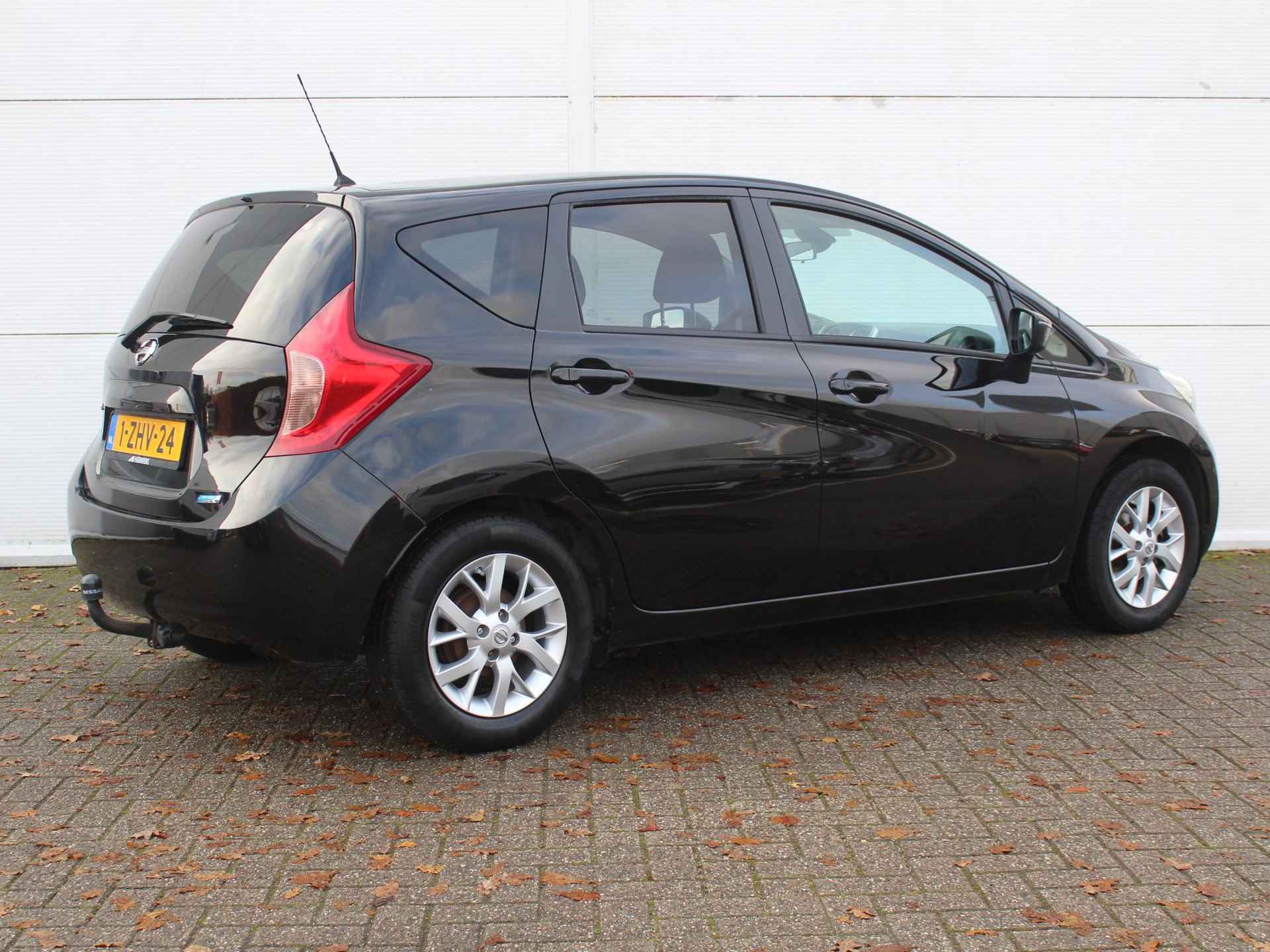 Nissan Note 1.2 Connect Edition / Eerste Eigenaar / Trekhaak / Navigatie / Climate Control / Cruise Control / - 3/38