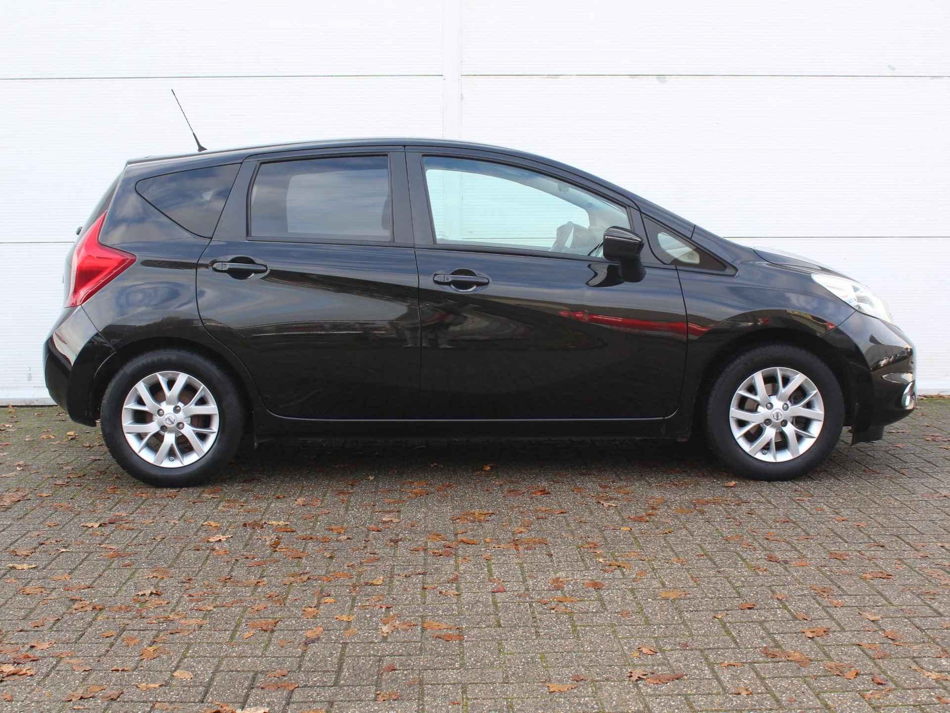 Nissan Note 1.2 Connect Edition / Eerste Eigenaar / Trekhaak / Navigatie / Climate Control / Cruise Control / - 17/38