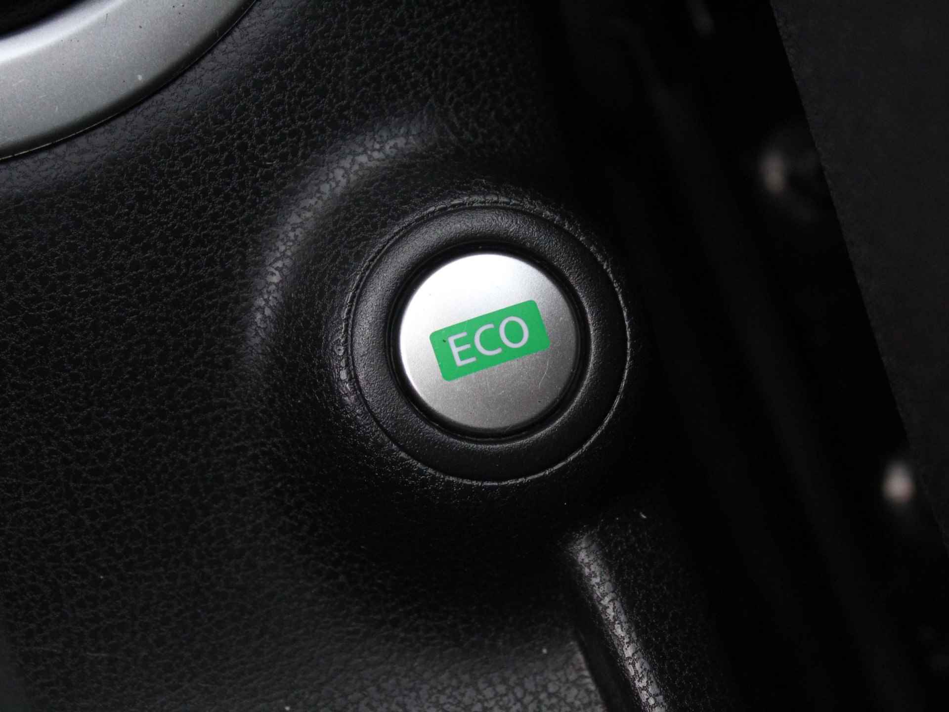 Nissan Note 1.2 Connect Edition / Eerste Eigenaar / Trekhaak / Navigatie / Climate Control / Cruise Control / - 27/38