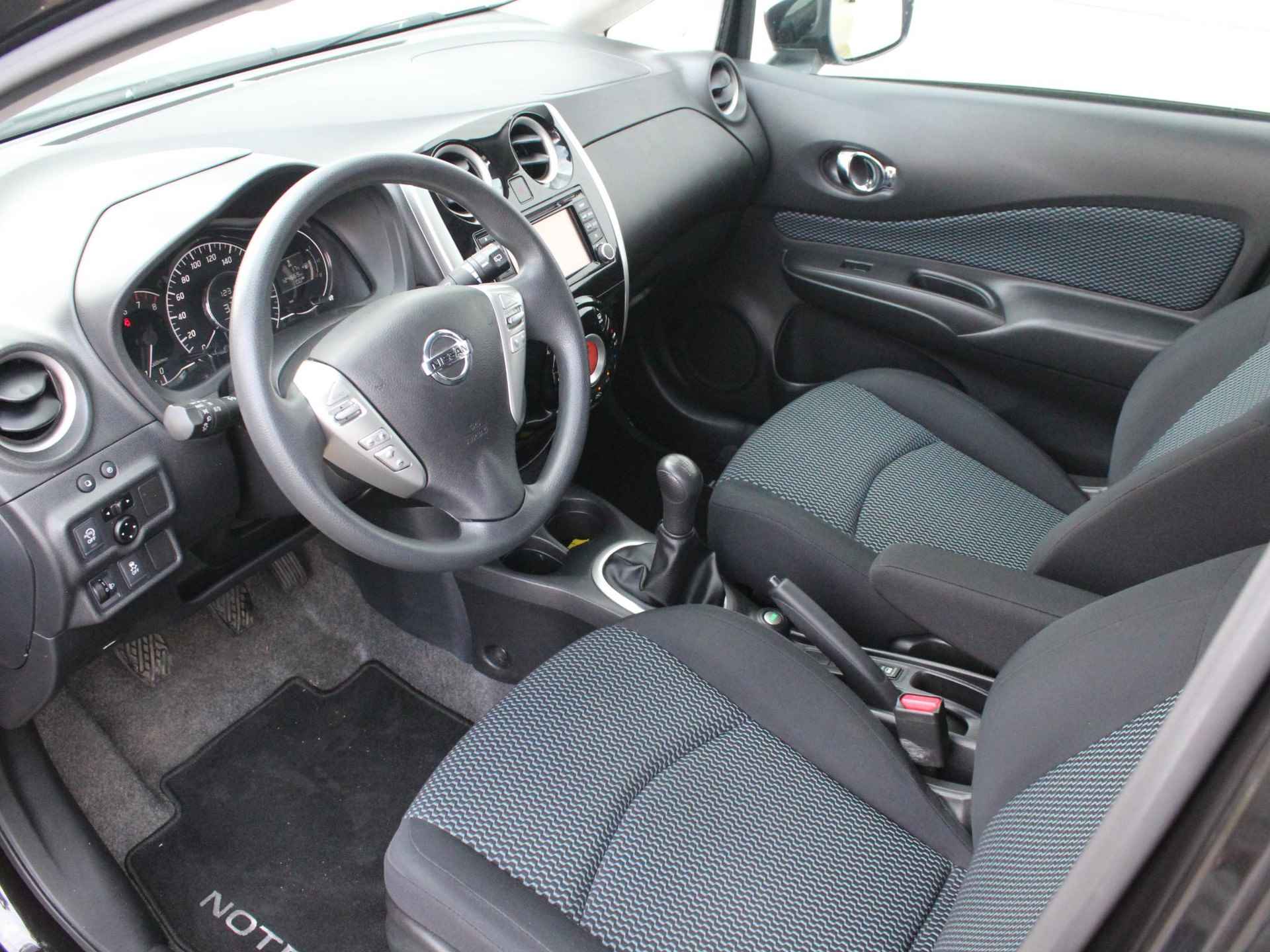 Nissan Note 1.2 Connect Edition / Eerste Eigenaar / Trekhaak / Navigatie / Climate Control / Cruise Control / - 18/38