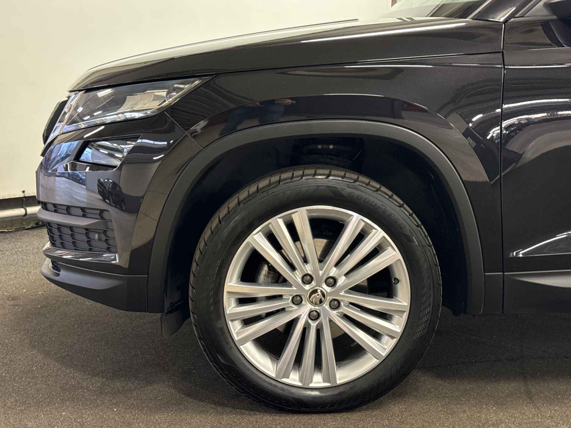 SKODA Kodiaq 1.5 TSI 150PK DSG-7 BUSINESS EDITION NAVI TEL PDC LED 5ZITS NAP - 6/30