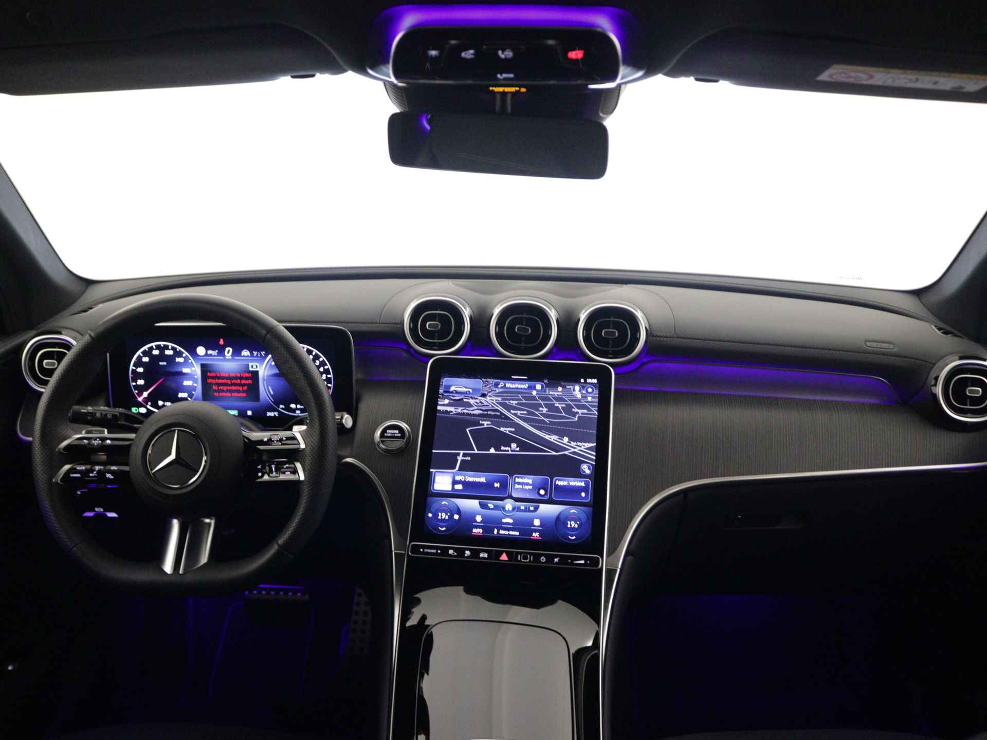 Mercedes-Benz GLC 300 e AMG Nightpakket | Rijassistentiepakket | 360-Camera | Apple Car.Play | Sfeerverlichting | DAB | Inclusief 24 maanden Mercedes-Benz Certified garantie voor Europa. - 5/43