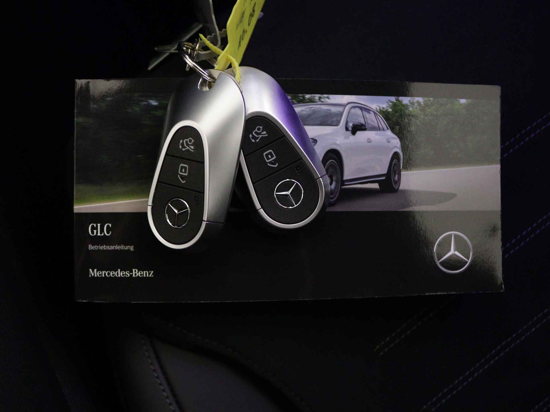 Mercedes-Benz GLC 300 e AMG Nightpakket | Rijassistentie Pack | 360-Camera | Apple Car.Play | Sfeerverlichting | DAB | Inclusief 24 maanden Mercedes-Benz Certified garantie voor Europa. - 15/43
