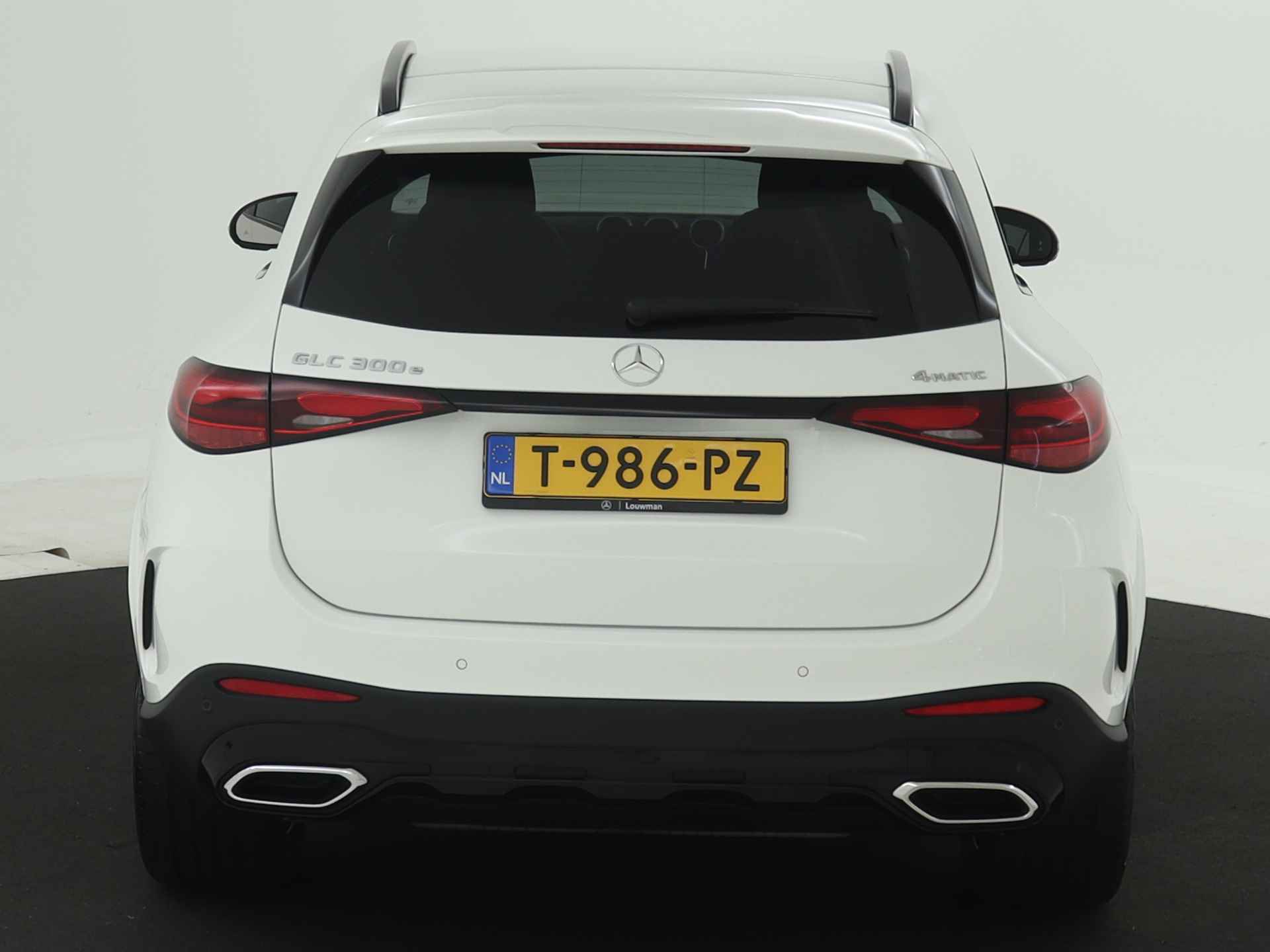 Mercedes-Benz GLC 300 e AMG Nightpakket | Rijassistentie Pack | 360-Camera | Apple Car.Play | Sfeerverlichting | DAB | Inclusief 24 maanden Mercedes-Benz Certified garantie voor Europa. - 30/43