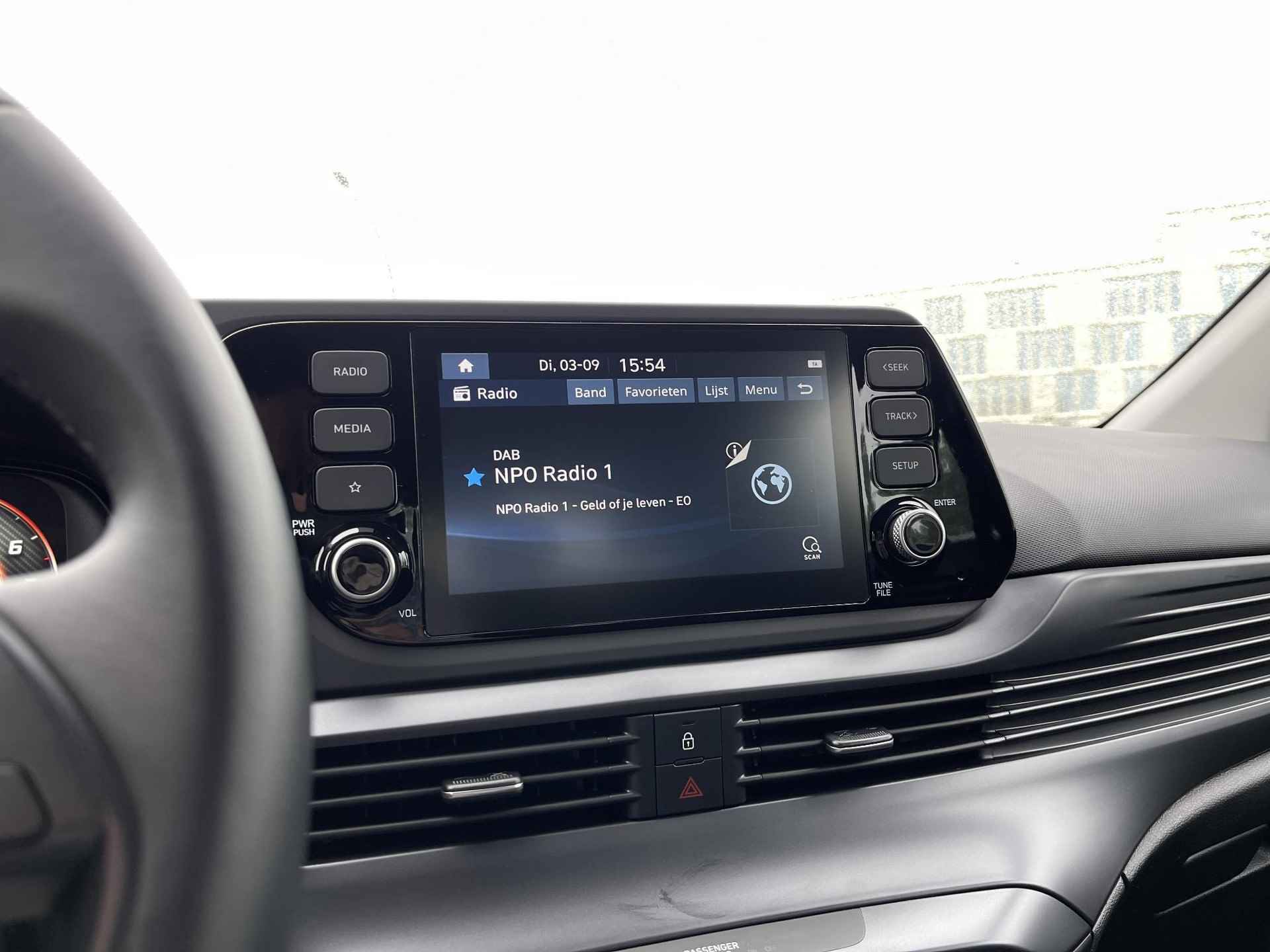 Hyundai Bayon 1.0 T-GDI Comfort | Apple Carplay/Android Auto | Cruise Control | Airco | Camera | Digitaal Instrumentenpaneel | Rijklaarprijs! - 17/23