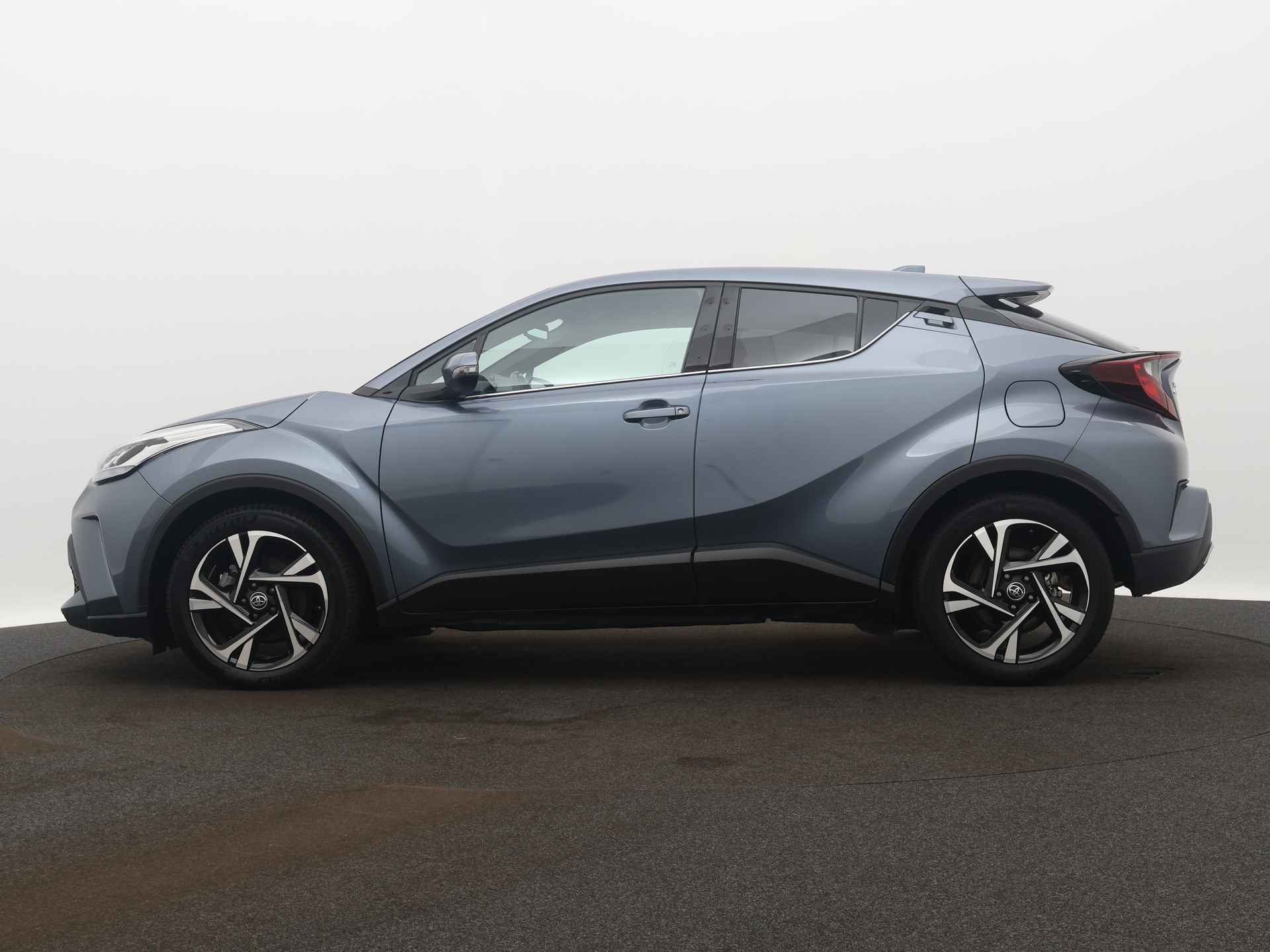 Toyota C-HR 2.0 Hybrid Dynamic Limited | Stoelverwarming | Navigatie | Parkeersensoren | LED | - 3/36