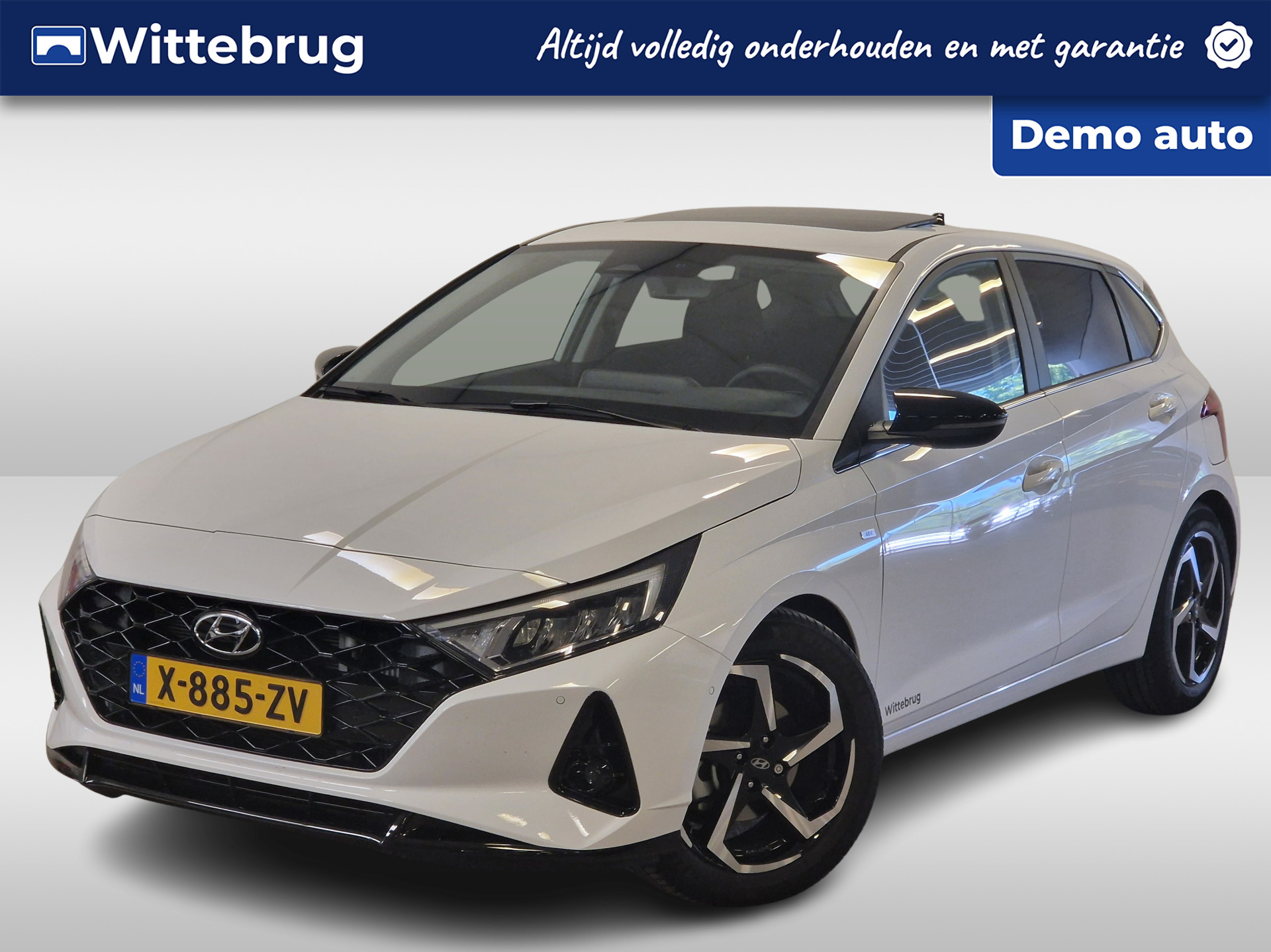 Hyundai i20 1.0 T-GDI Premium Sky Zeer complete automaat met panorama dak! Direct Leverbaar!