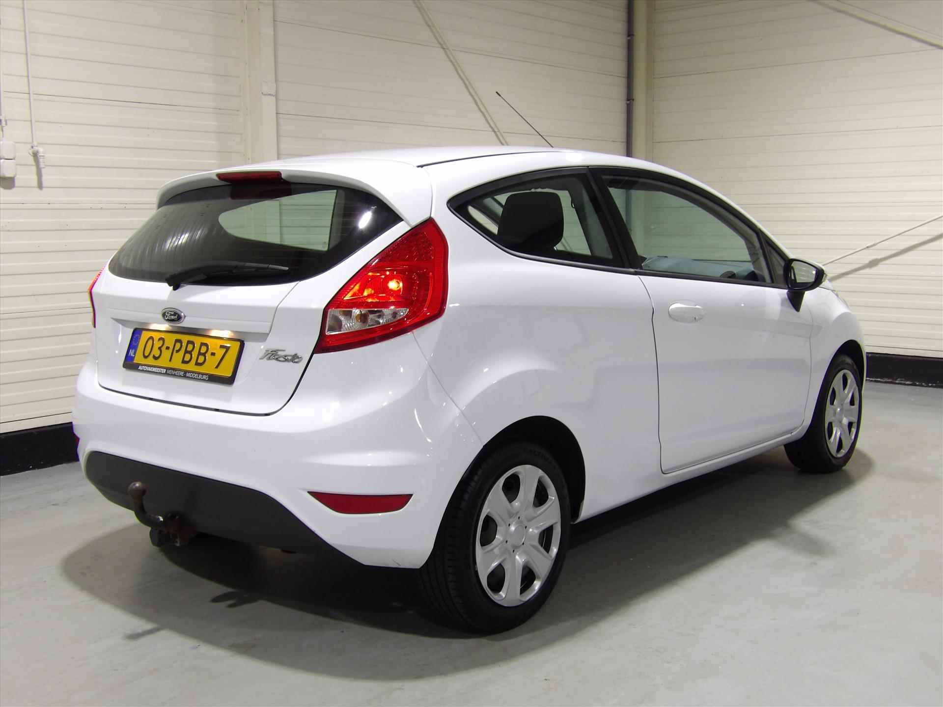 FORD Fiesta 1.25 60pk 3D Limited - 4/26