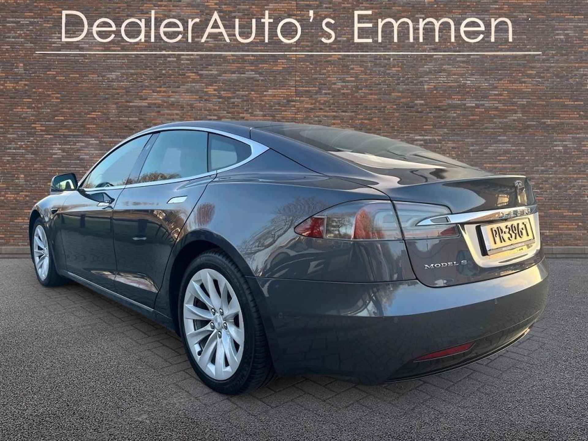 tesla motors MODEL S 75 Business Economy - 3/41