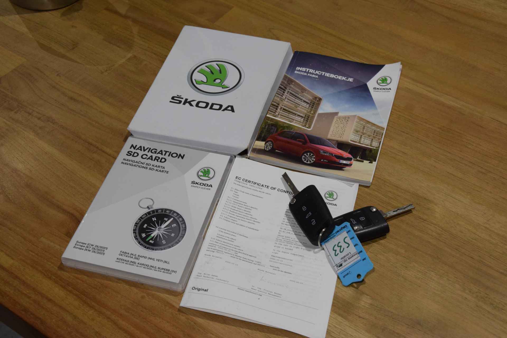 Škoda Fabia Combi 1.0 TSI Ambition | NL-Auto | BOVAG Garantie | DAB Digitale Radio | Navigatie-pakket | Parkeersensoren | Apple Carplay | Cruise Control | LED Dagrijverlichting | - 14/35