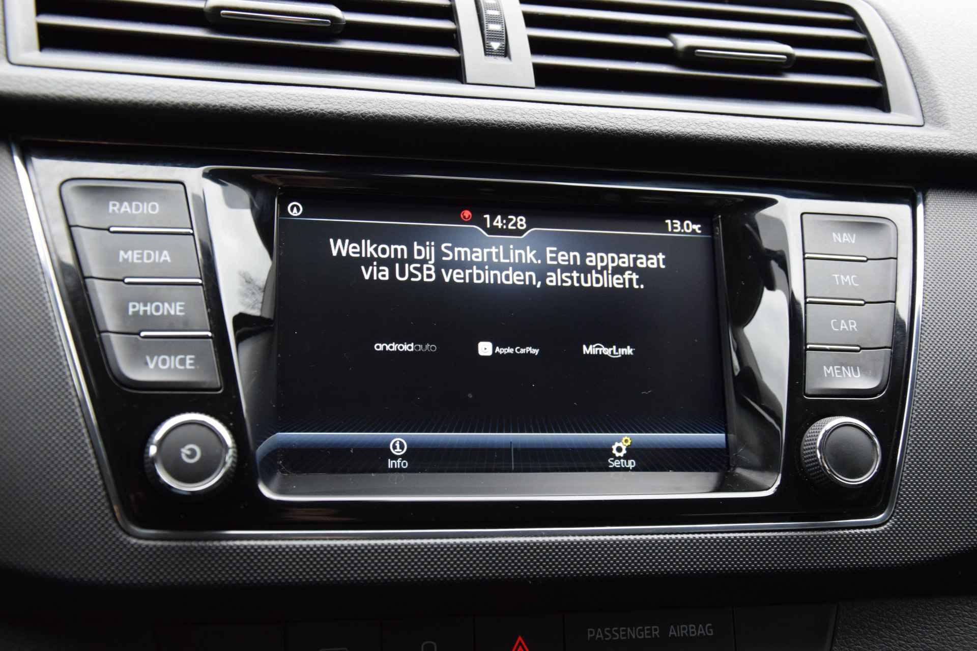 Škoda Fabia Combi 1.0 TSI Ambition | NL-Auto | BOVAG Garantie | DAB Digitale Radio | Navigatie-pakket | Parkeersensoren | Apple Carplay | Cruise Control | LED Dagrijverlichting | - 22/35