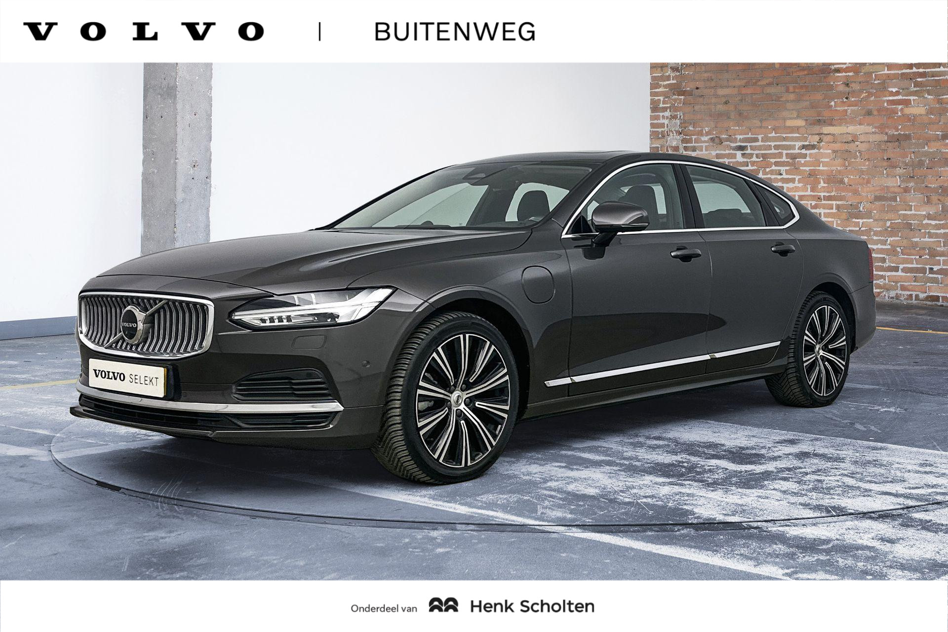 Volvo S90 T8 AWD Ultimate Bright | Panoramadak | 360 Graden Camera | Bowers & Wilkins Audio | Luchtvering | Trekhaak | Adaptieve Cruise Control | Dodehoekdetectie Met Correctie | Luxe Lederen Bekleding | Massagefunctie In Voorstoelen | Parkeersensoren | Verwarmbare Voor- en Achterstoelen