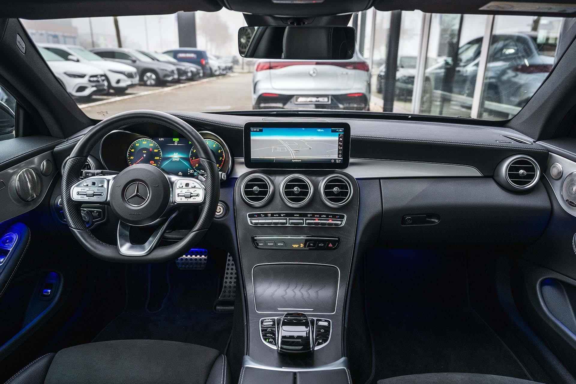 Mercedes-Benz C-klasse 200 Coupé AMG Night Premium Plus | Panoramadak | Burmester sound | 360° Camera | Apple CarPlay | Keyless | Head Up display | - 16/32