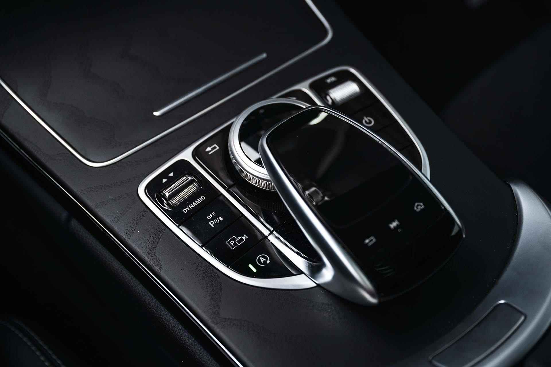 Mercedes-Benz C-klasse 200 Coupé AMG Night Premium Plus | Panoramadak | Burmester sound | 360° Camera | Apple CarPlay | Keyless | Head Up display | - 26/32