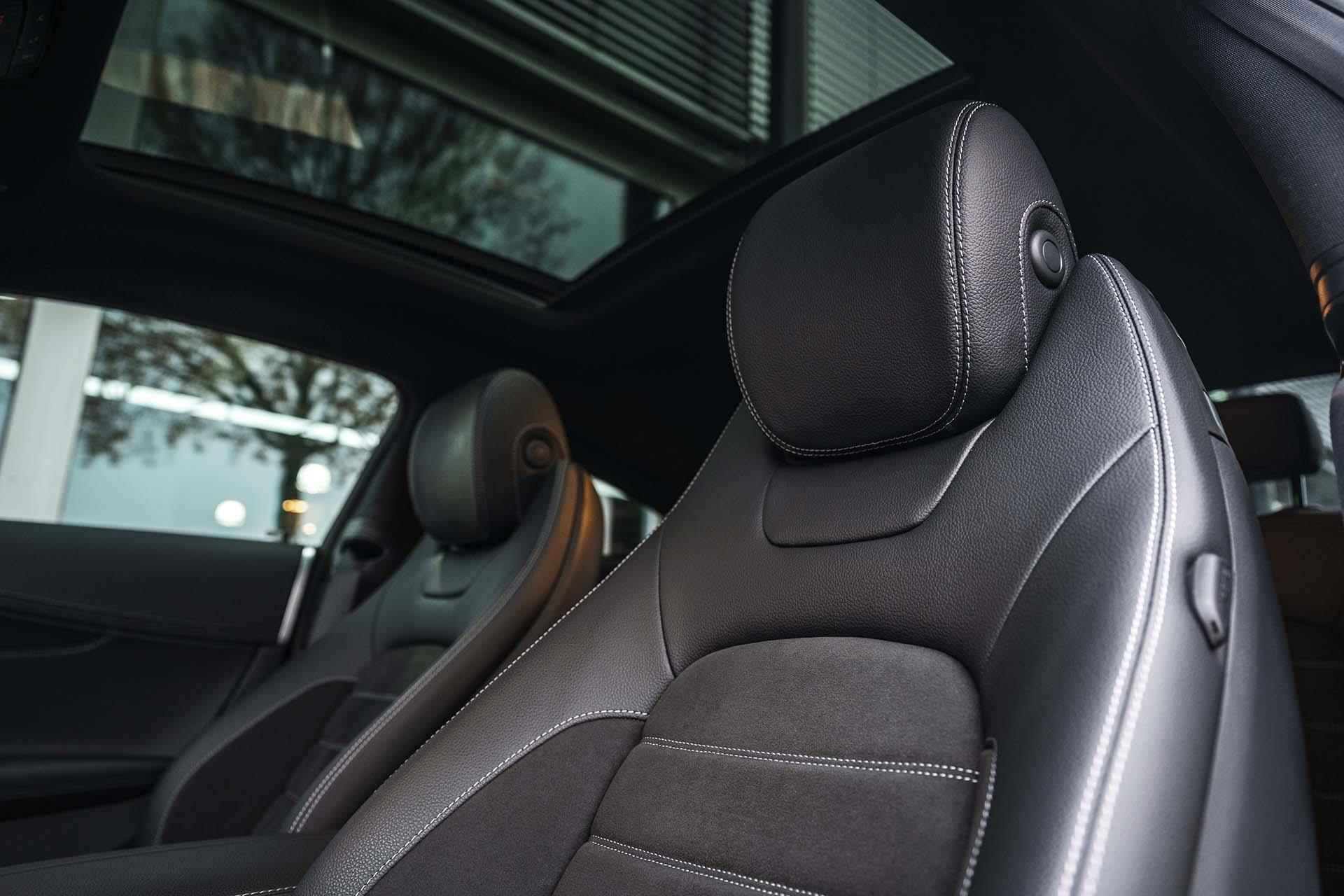 Mercedes-Benz C-klasse 200 Coupé AMG Night Premium Plus | Panoramadak | Burmester sound | 360° Camera | Apple CarPlay | Keyless | Head Up display | - 30/32