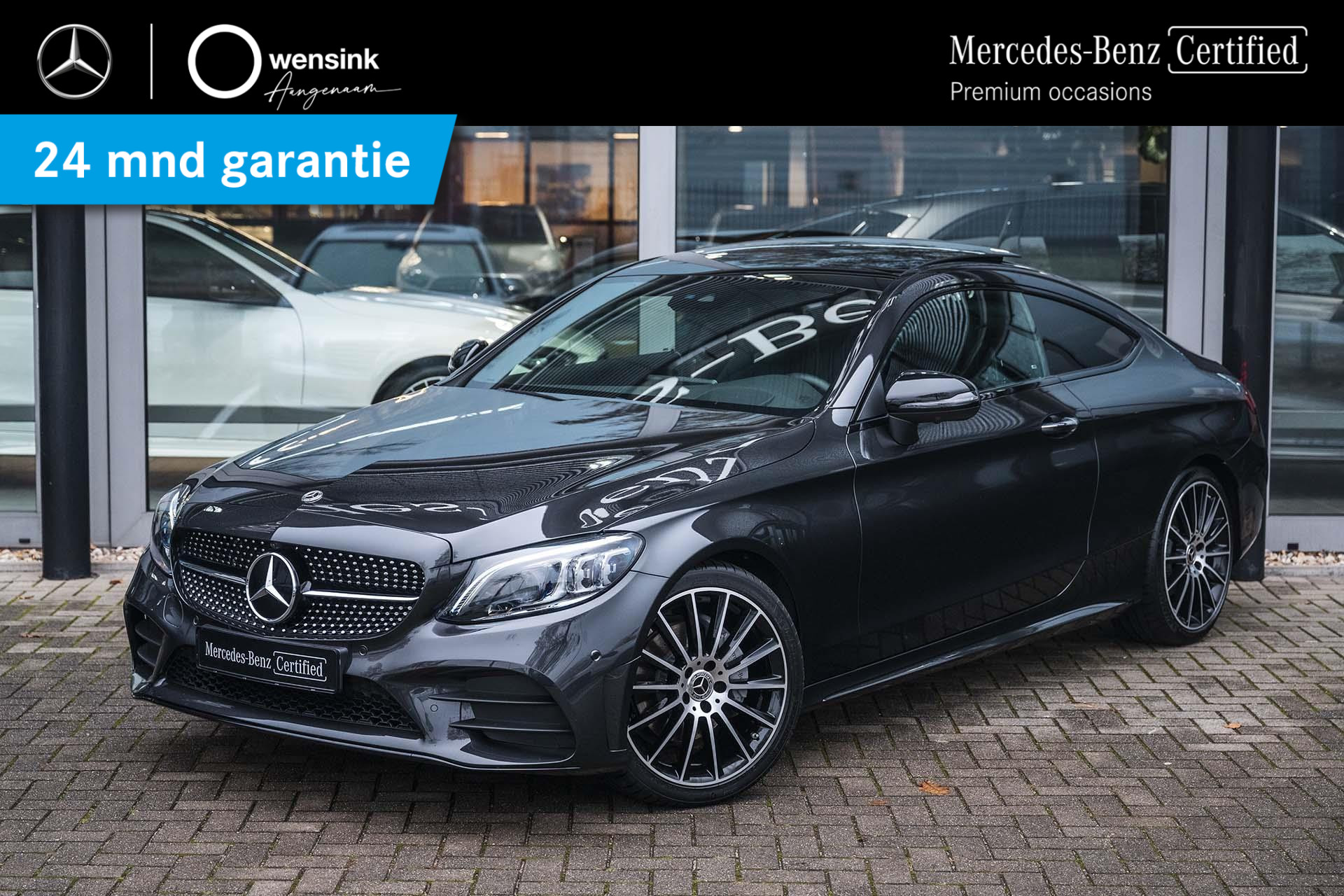 Mercedes-Benz C-klasse 200 Coupé AMG Night Premium Plus | Panoramadak | Burmester sound | 360° Camera | Apple CarPlay | Keyless | Head Up display | bij viaBOVAG.nl