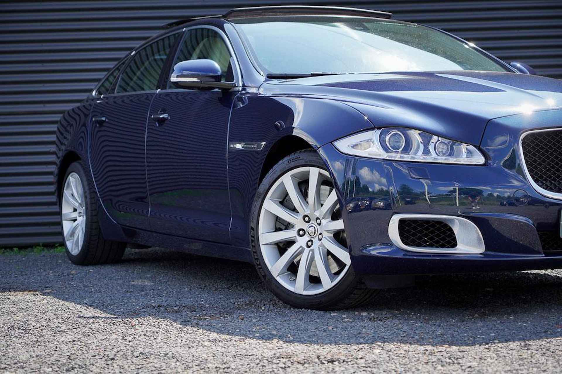 Jaguar XJ 5.0 V8 SC Supersport LWB 510 PK / Bowers & Wilkins - 35/58